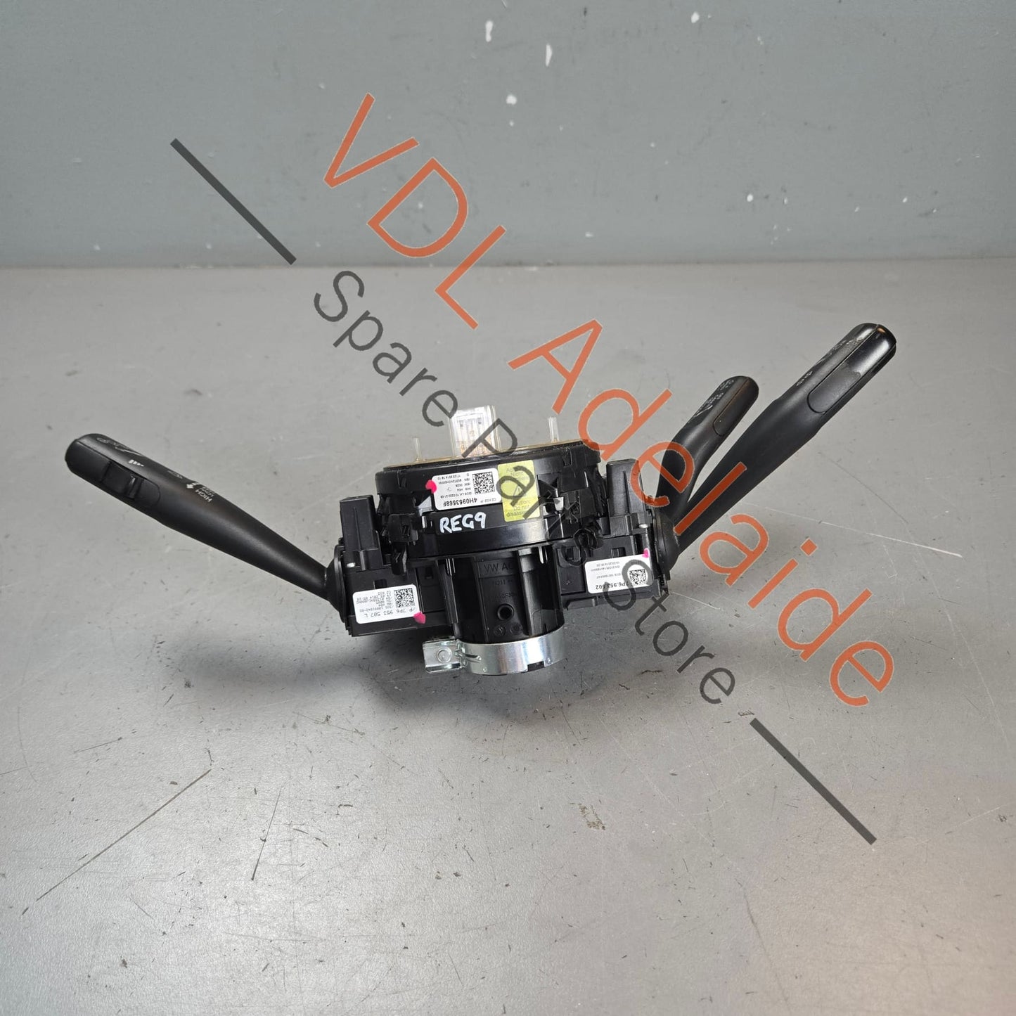 7P6953502    VW Touareg 7P Steering Column Combination Combi Switch 7P6953502
