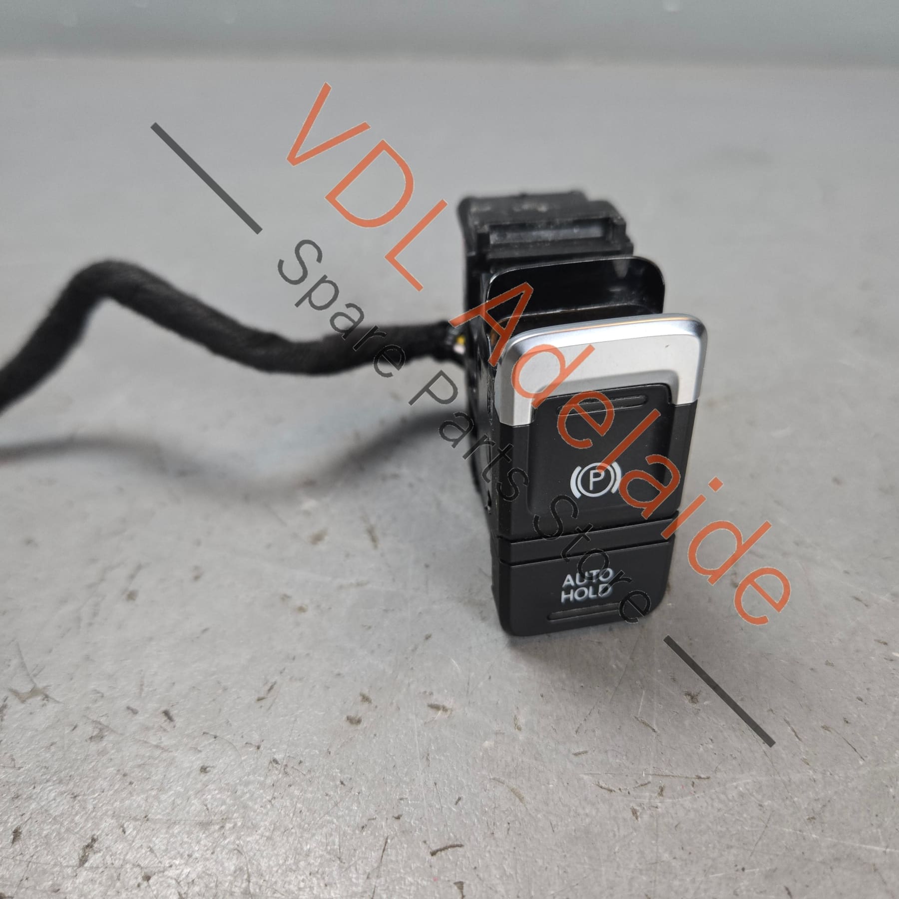 7P2927225A    VW Touareg 7P Electric Park Brake Switch 7P2927225A