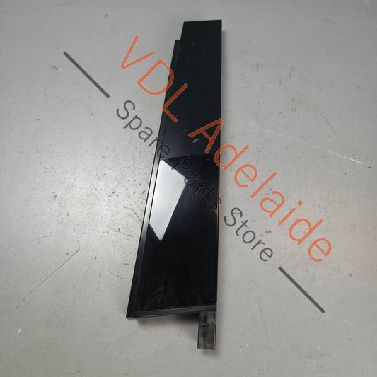 7P6839901C    VW Touareg 7P Rear Left B-Pillar Exterior Trim 7P6839901C