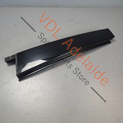 7P6839902C    VW Touareg 7P Rear Right B-Pillar Exterior Trim 7P6839902C