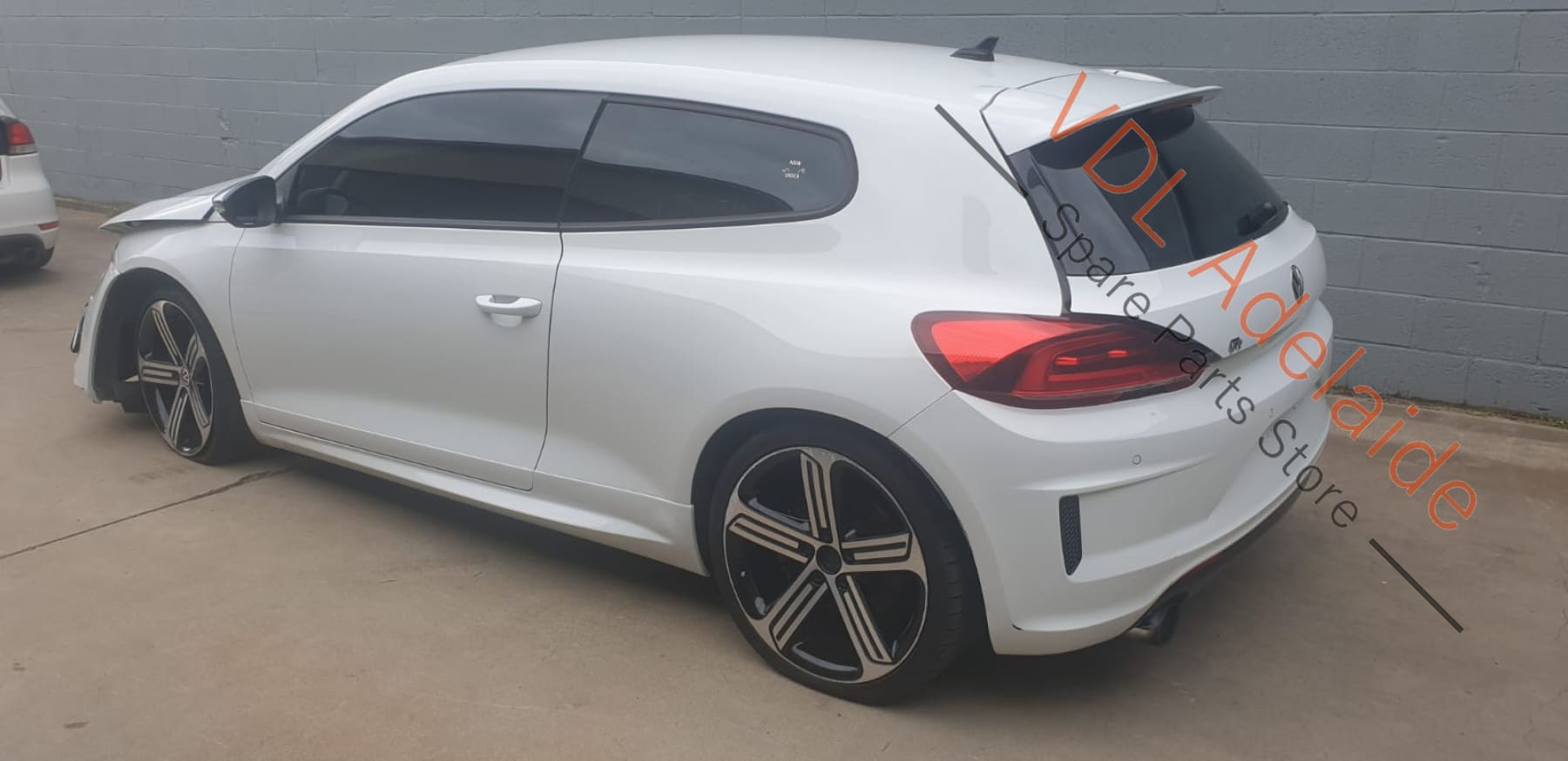 1K8807568 041 1K8807417BB GRU VW Scirocco Rear Bumper Cover Skin Facelift 05/2014 - 11/2017 1K8807417BB GRU 1K8807568 041