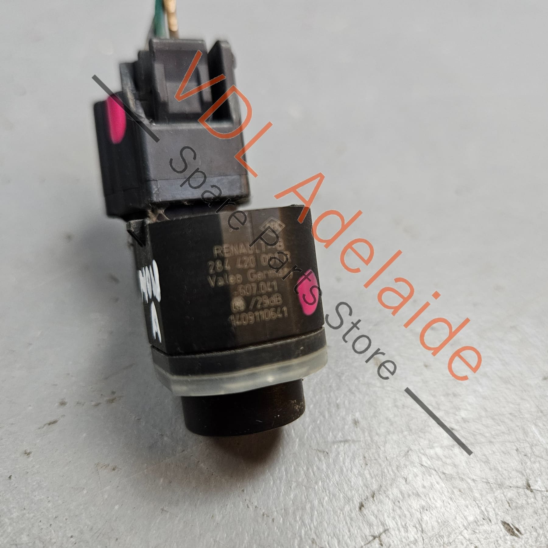 284420001R 284525188R   Renault Parking Sensor 284420001R 284525188R
