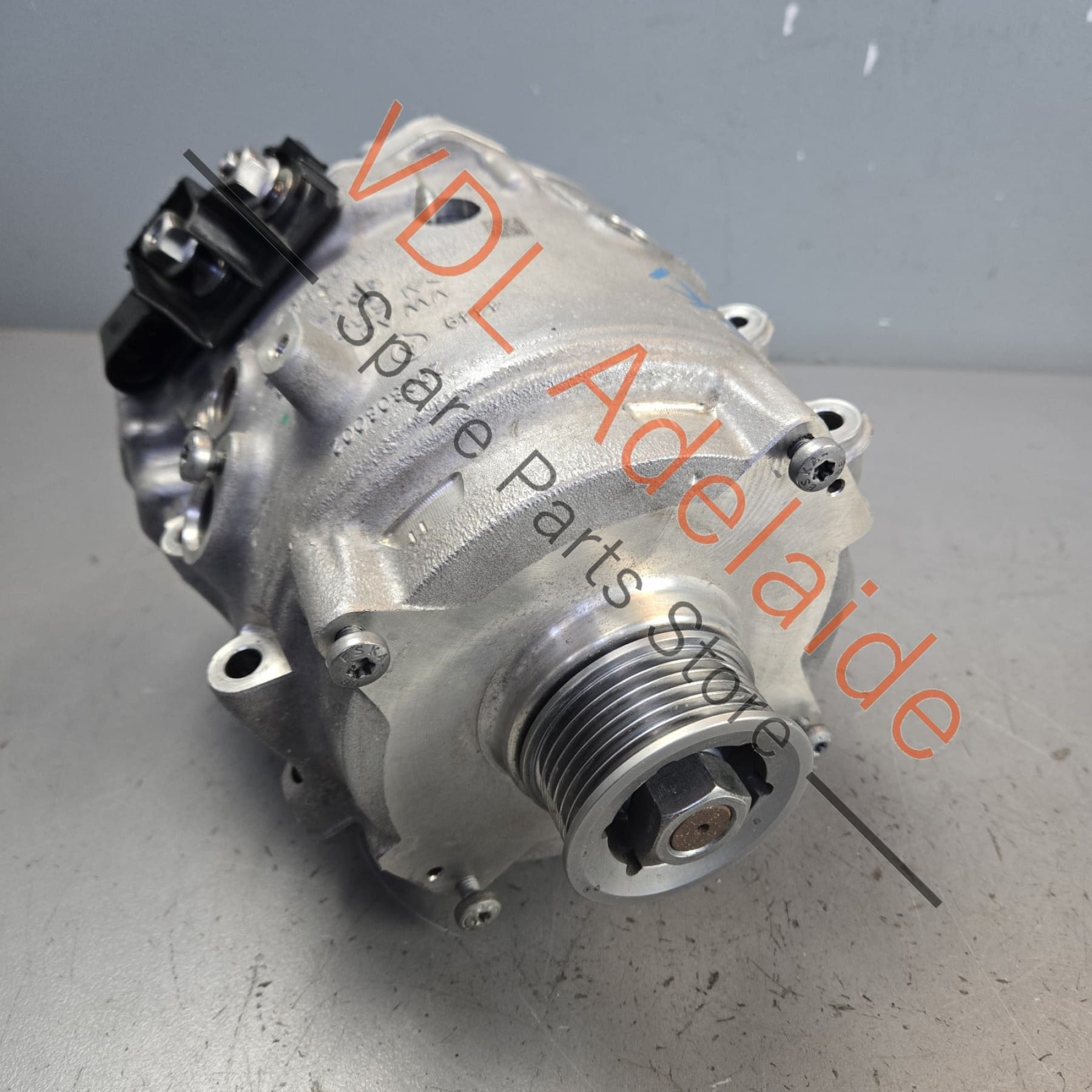 4N1903028B 4N0903028T    Audi RS6 RS7 RSQ8 VW 48V MHEV Alternator 4N1903028B 4N0903028T only 30xxxkm