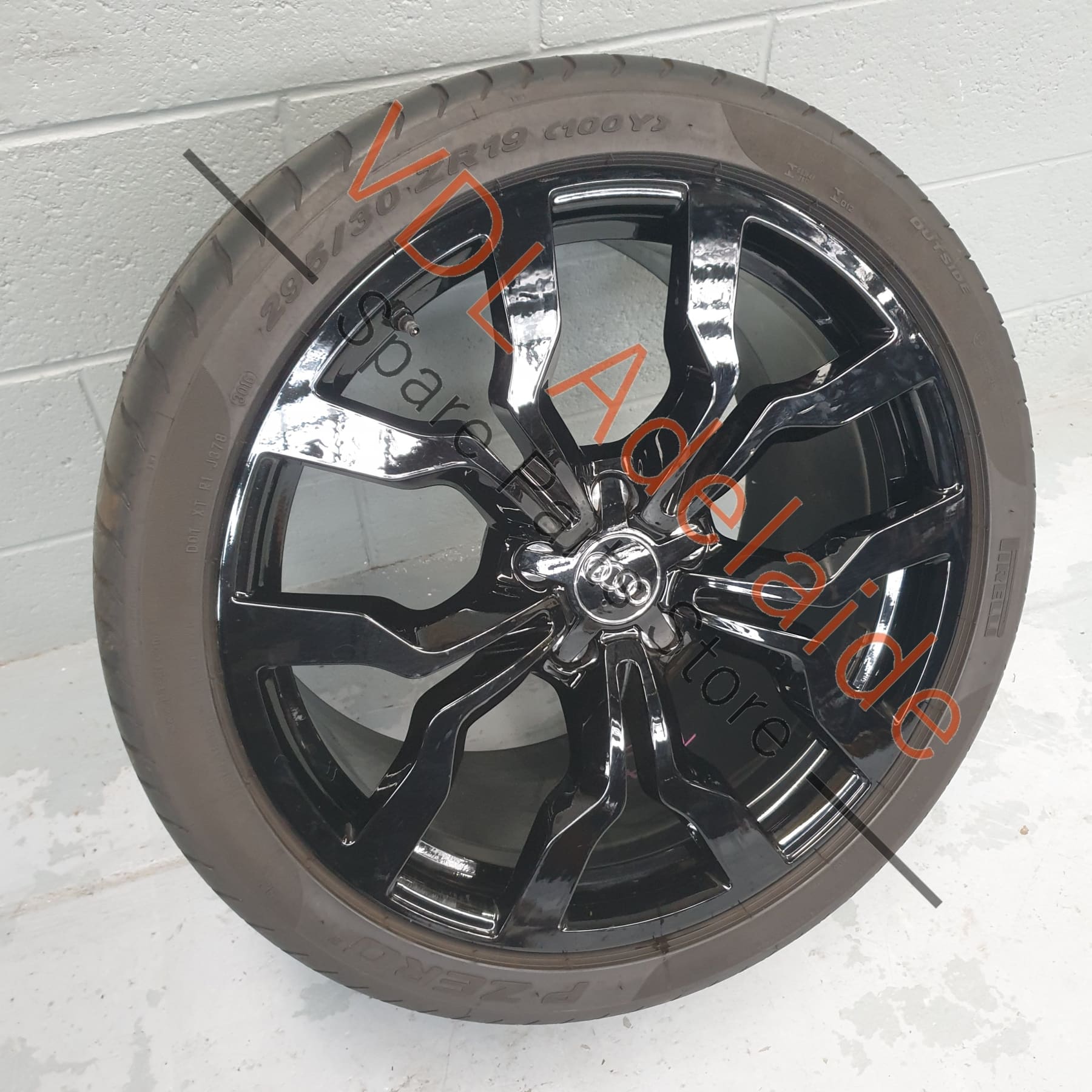 1x Audi R8 Genuine 19 x 8.5 Front Alloy Wheel 10 Spoke Y Design Gloss Black