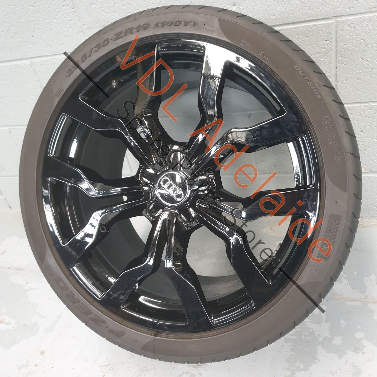 1x Audi R8 Genuine 19 x 8.5 Front Alloy Wheel 10 Spoke Y Design Gloss Black