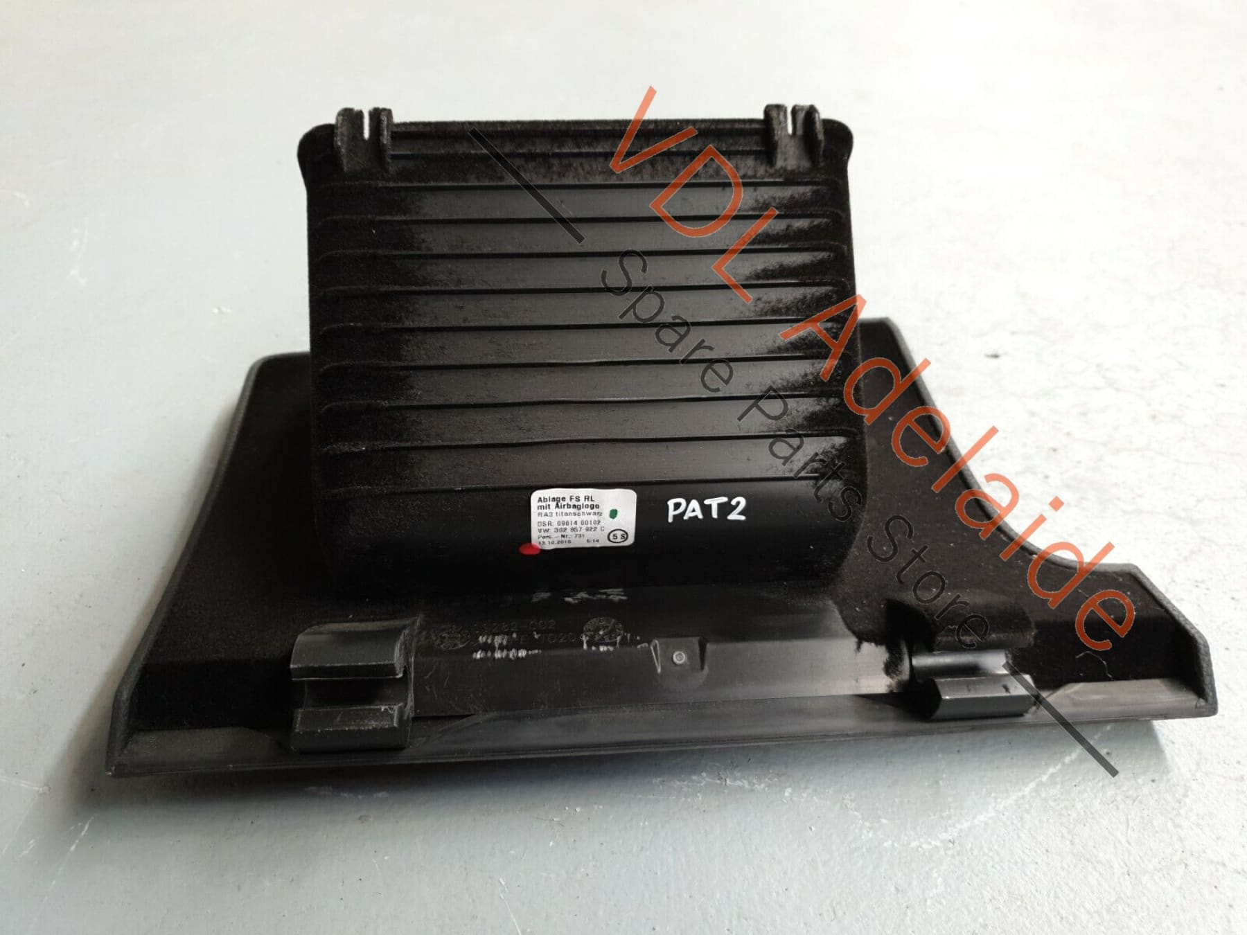 VW Passat Alltrack B8 3G Right Dash Drivers Storage Compartment 3G2857922C PAT2 3G2857922C