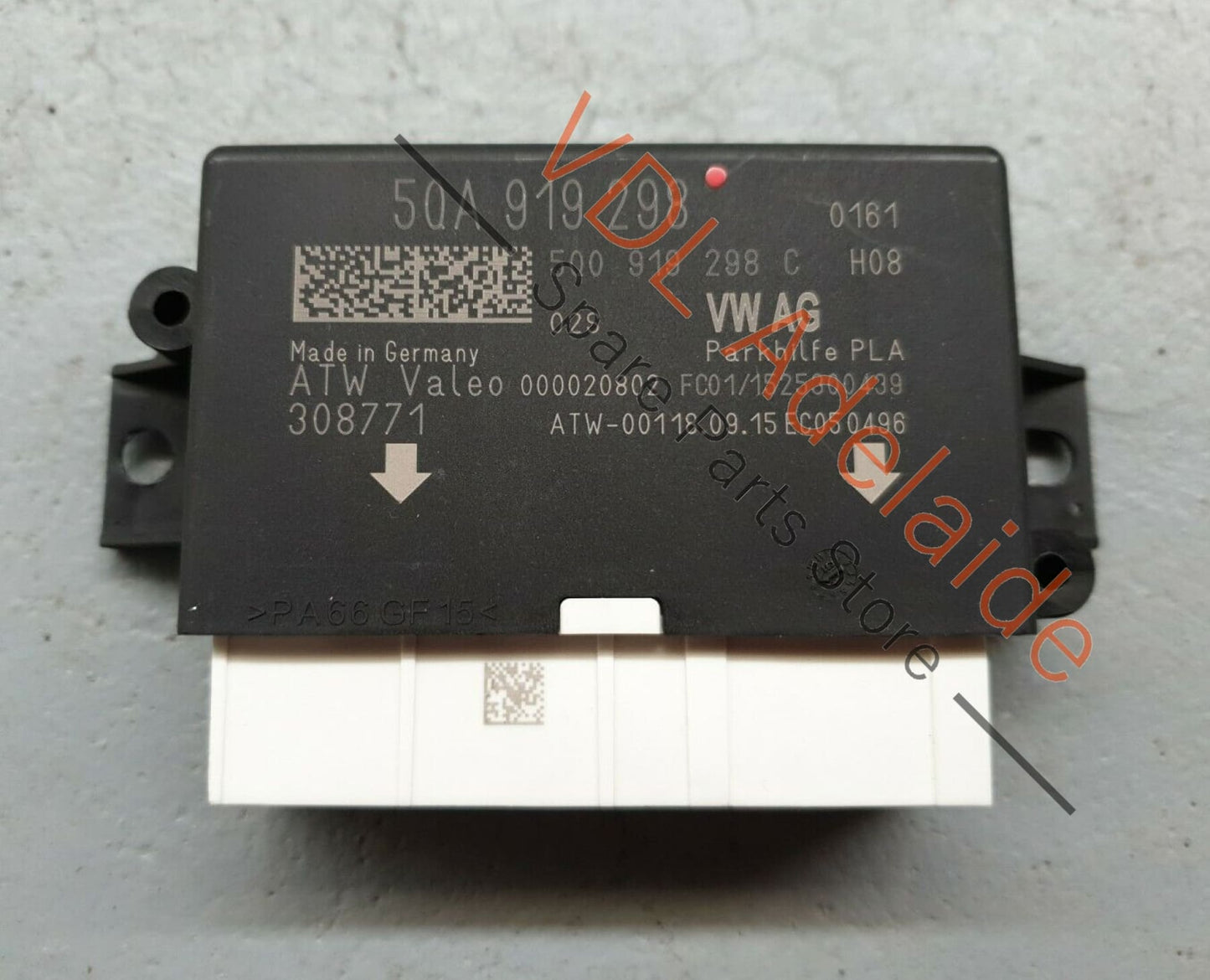 VW Passat Alltrack Variant B8 3G Park Parking Assist Module 5QA919298 PAT2 5QA919298