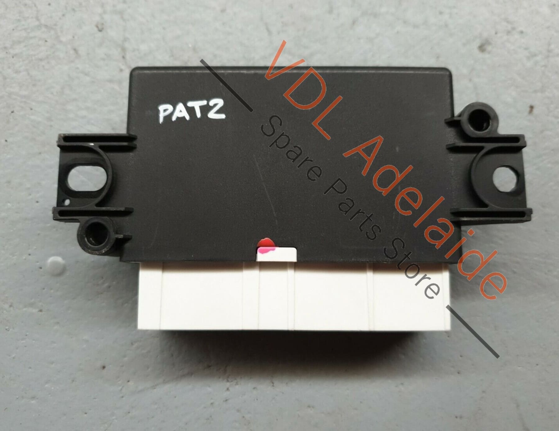 VW Passat Alltrack Variant B8 3G Park Parking Assist Module 5QA919298 PAT2 5QA919298