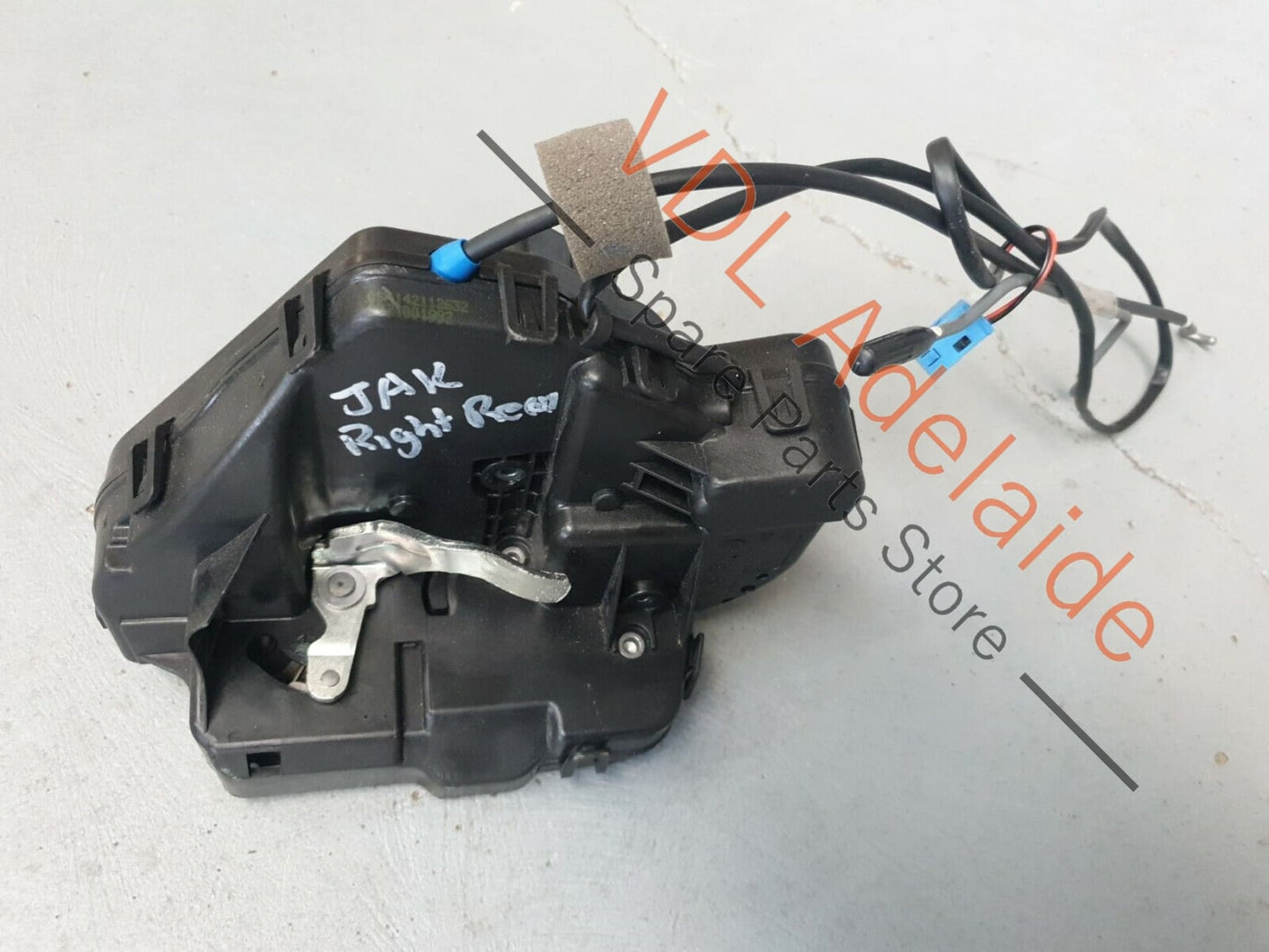 Mercedes Benz W219 C219 CLS Class Right Rear Door Lock Mechanism Actuator JAK1 A2197300235