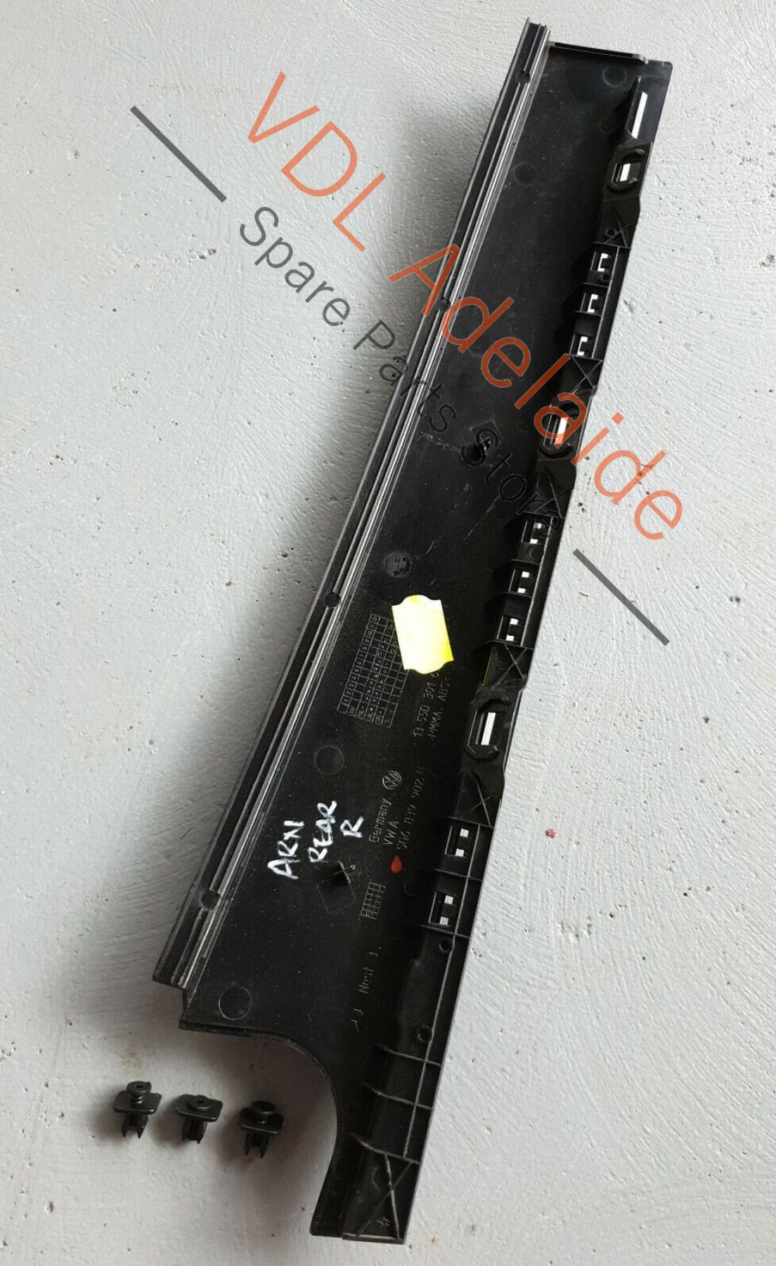 VW Golf Mk7 OEM Rear Right Exterior Door B-Pillar Black Trim 5G6839902B ARN1 5G6839902B