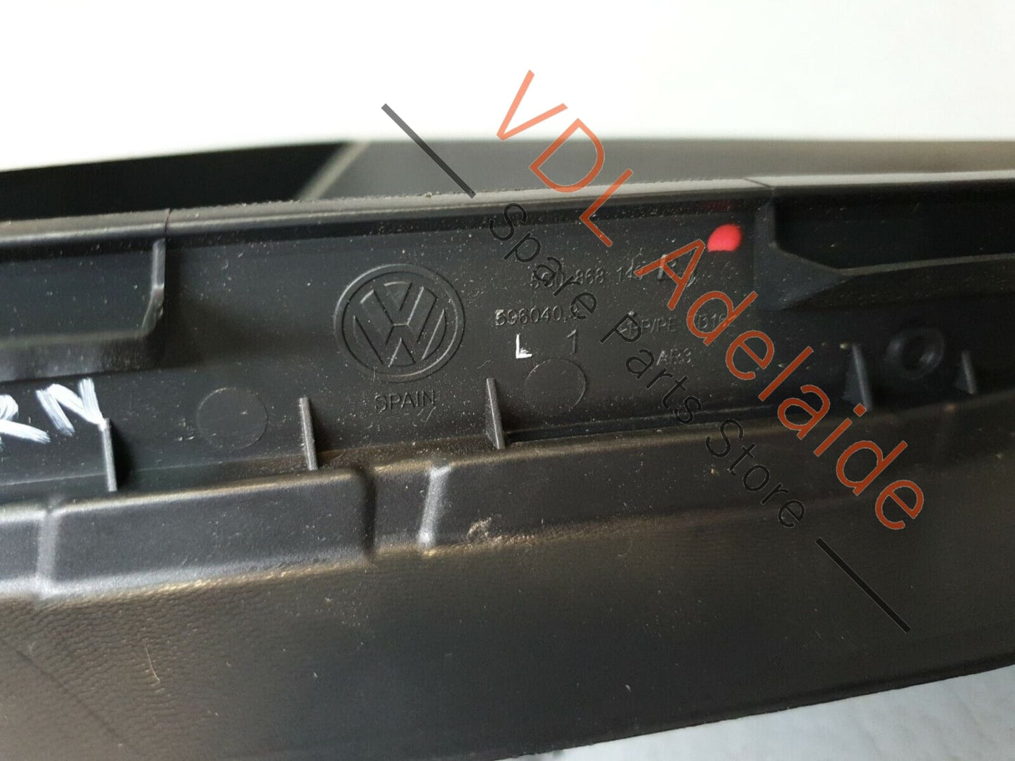 VW Golf Mk7 Left A-Pillar Triangle Window Interior Surround Trim 5G0868143B ARN1 5G0868143B