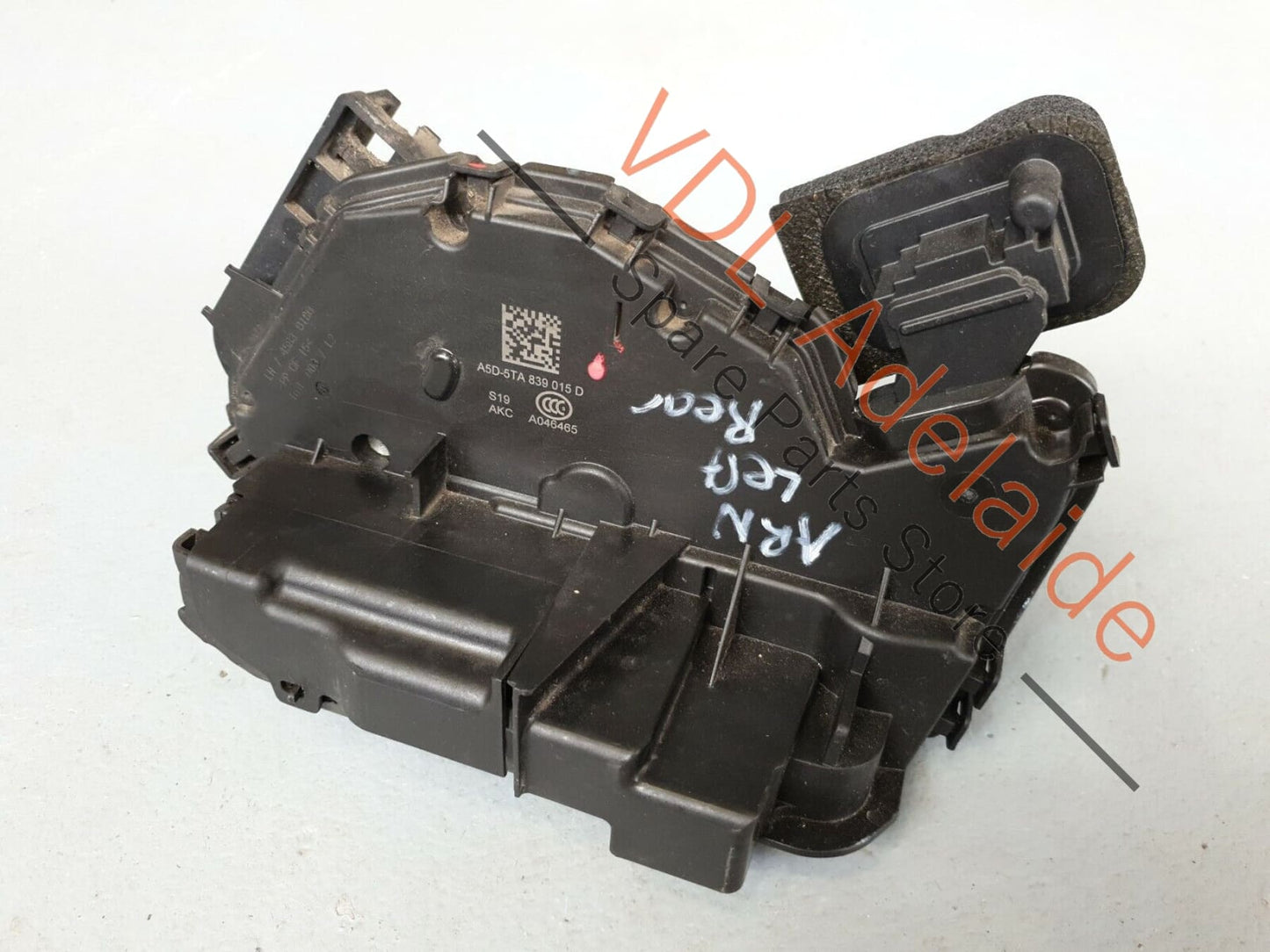 Volkswagen VW Golf Mk7 Rear Left Door Lock Mechanism 5TC839015D  / 5TA839015K 5TC839015D