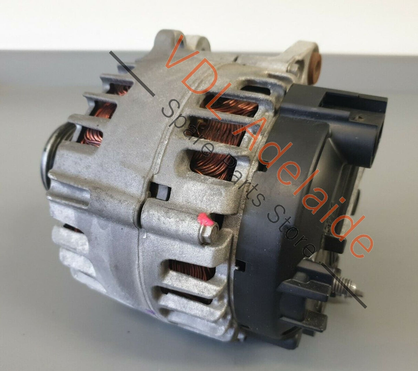 Volkswagen VW Golf R Mk6 2.0 140A Valeo Alternator 03L903023F HOU3