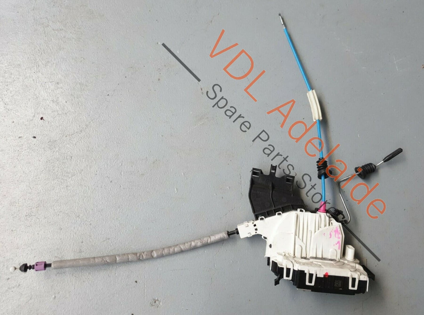 Mercedes C117 CLA Rear Left Door Lock Latch Mechanism A0997305500 WHA1 A0997305500