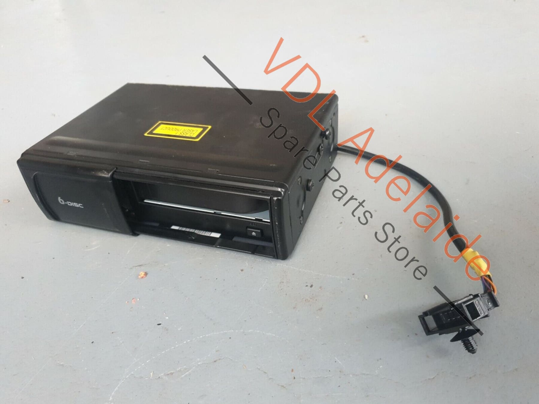 VW Volkswagen Audi Skoda Seat 6 Disc CD Changer 7L6945105A Genuine CX-CV1820 REG 1J6035111