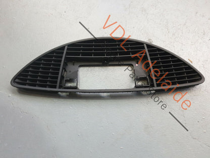 Audi TT TTS TTRS Mk2 8J Dash Centre Upper Air Vent Trim 8J0819635 VLA2 8J0819635