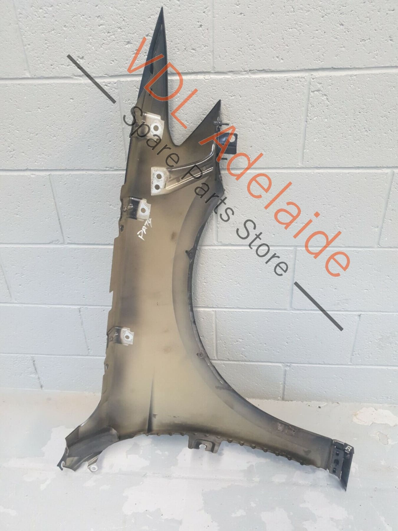 VW Passat R-Line Estate B8 3G Front Left Fender Wing Guard Panel LC9X PAT4 3G0821021A