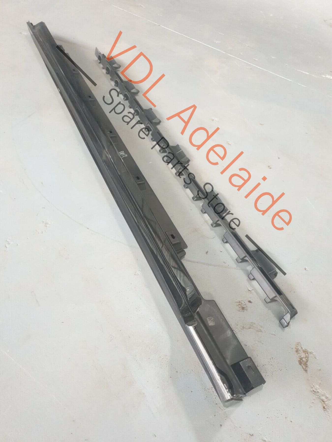 VW Passat R-Line Estate B8 3G Left Sideskirt Side Skirt Sill Moulding LC9X PAT4 3G0853857E