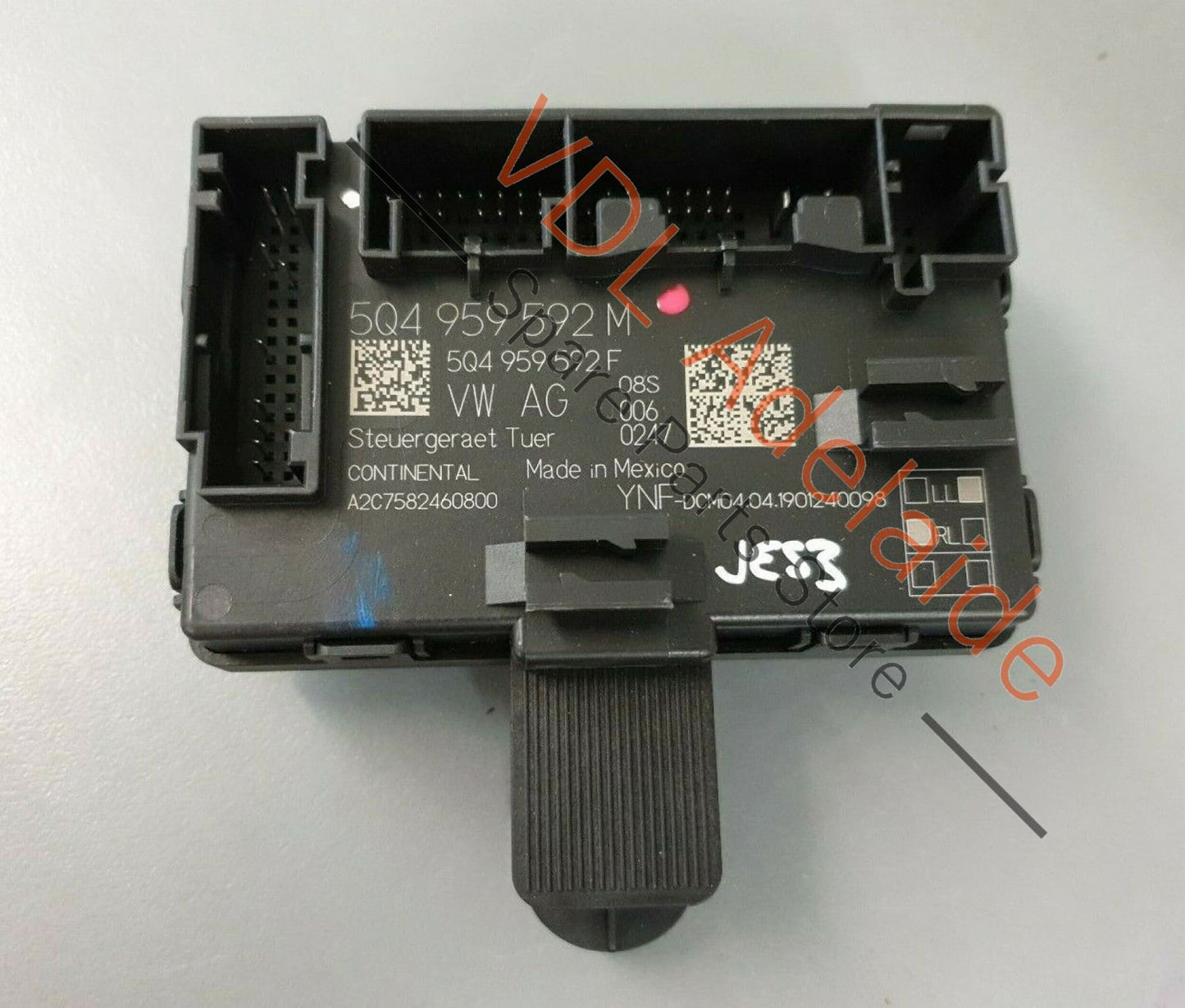 VW Tiguan Mk2 5NA Allspace Front Passenger Door Control Module Unit 5Q4959592M 5Q4959392M