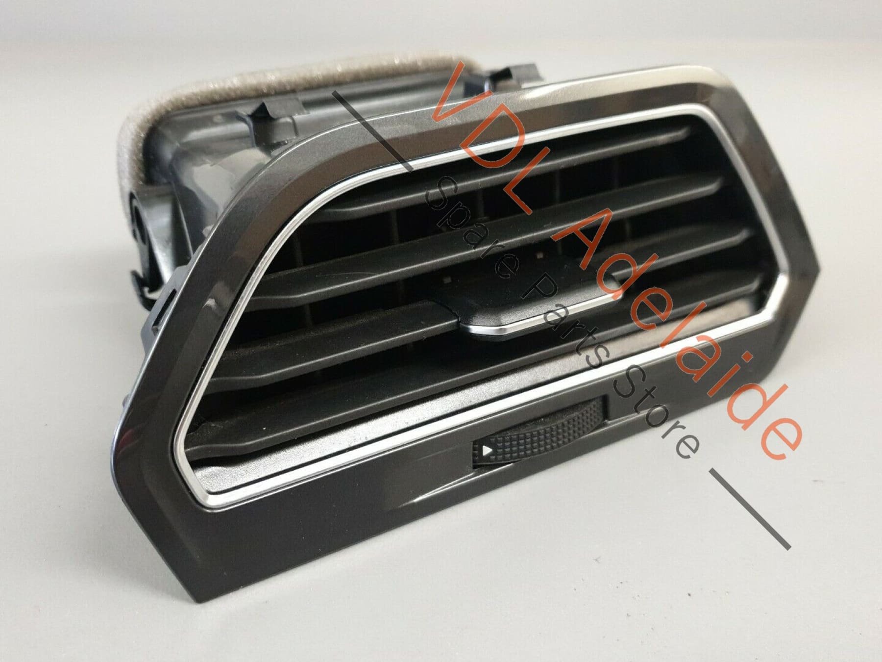 VW Tiguan R Mk2 5NA RHD Passenger Side Dash Vent Black Metallic 5NM819703 JES3 5NM819703