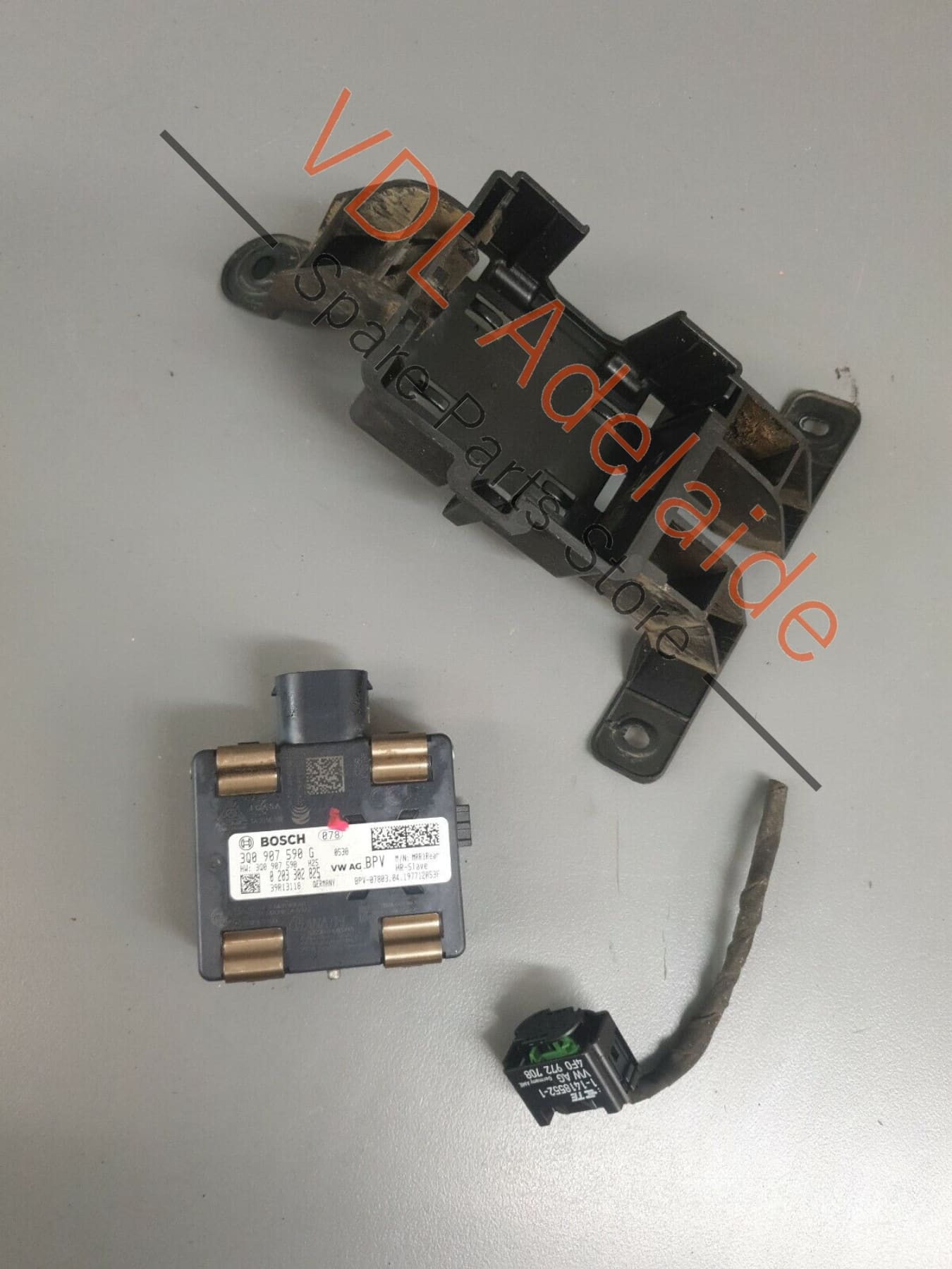 VW Tiguan R Mk2 5NA Lane Change Assist Module Sensor 3Q0907590G JES3 3q0907590G