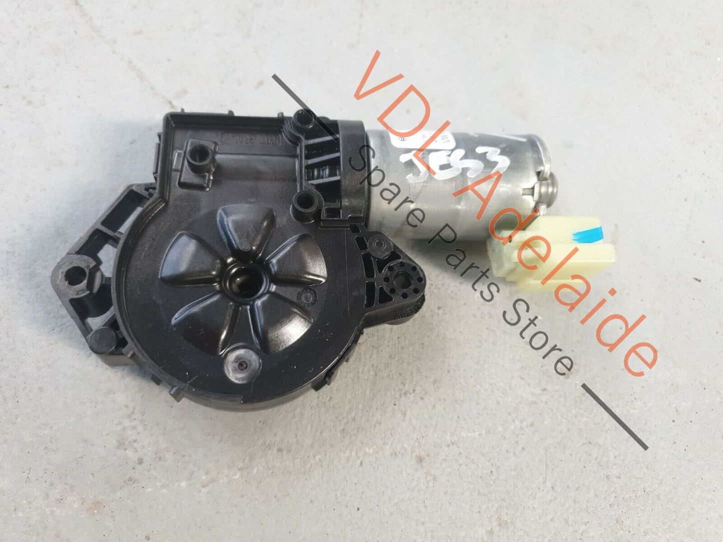 VW Tiguan R Mk2 5NA Panoramic Roof Sliding Motor Rear 3G9877795G JES3 3G9877795G 