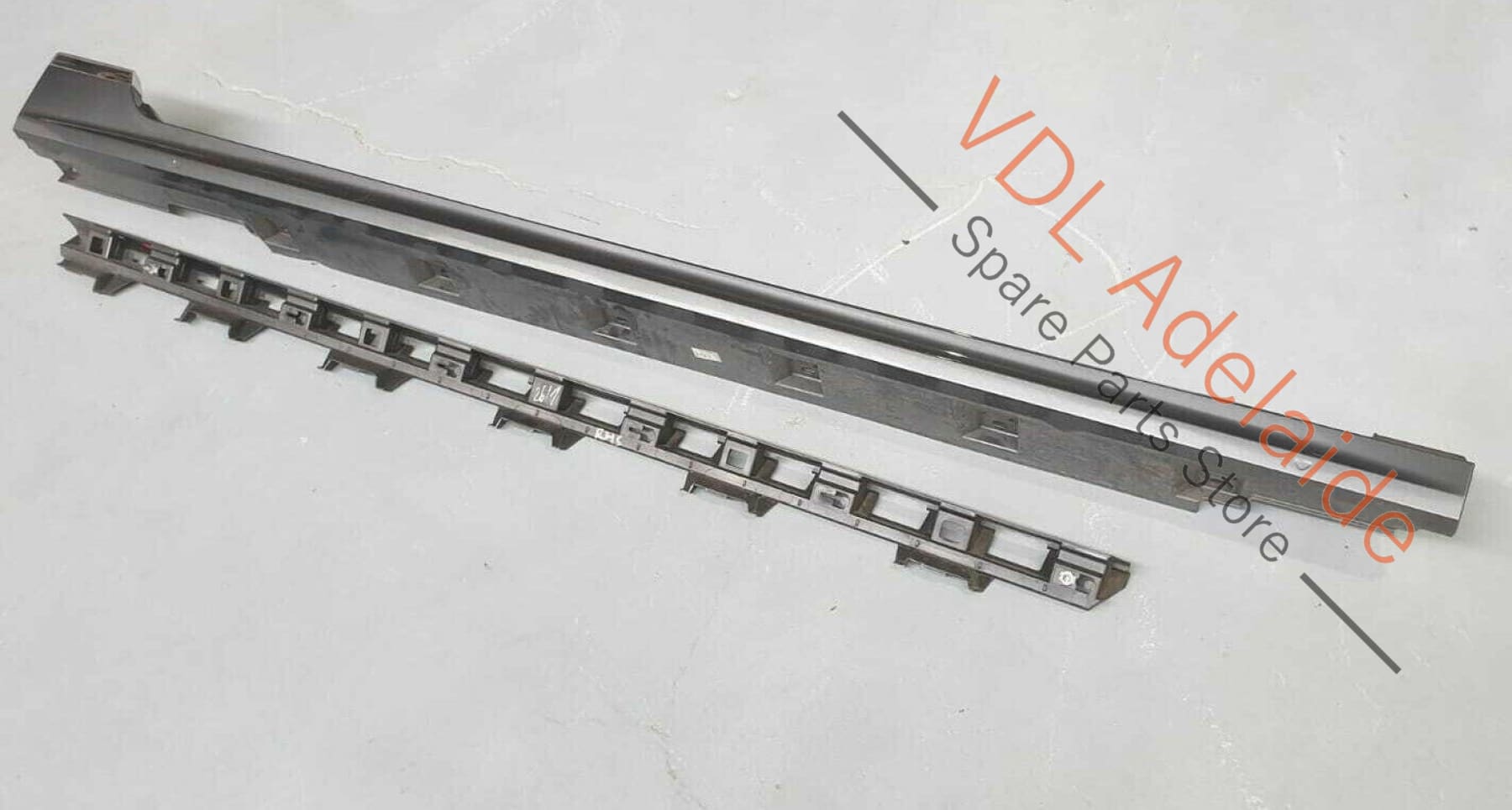 VW Passat R-Line B8 Right Sill Panel Sideskirt Exterior Moulding 3G0853858E PAT3 3G0853858E