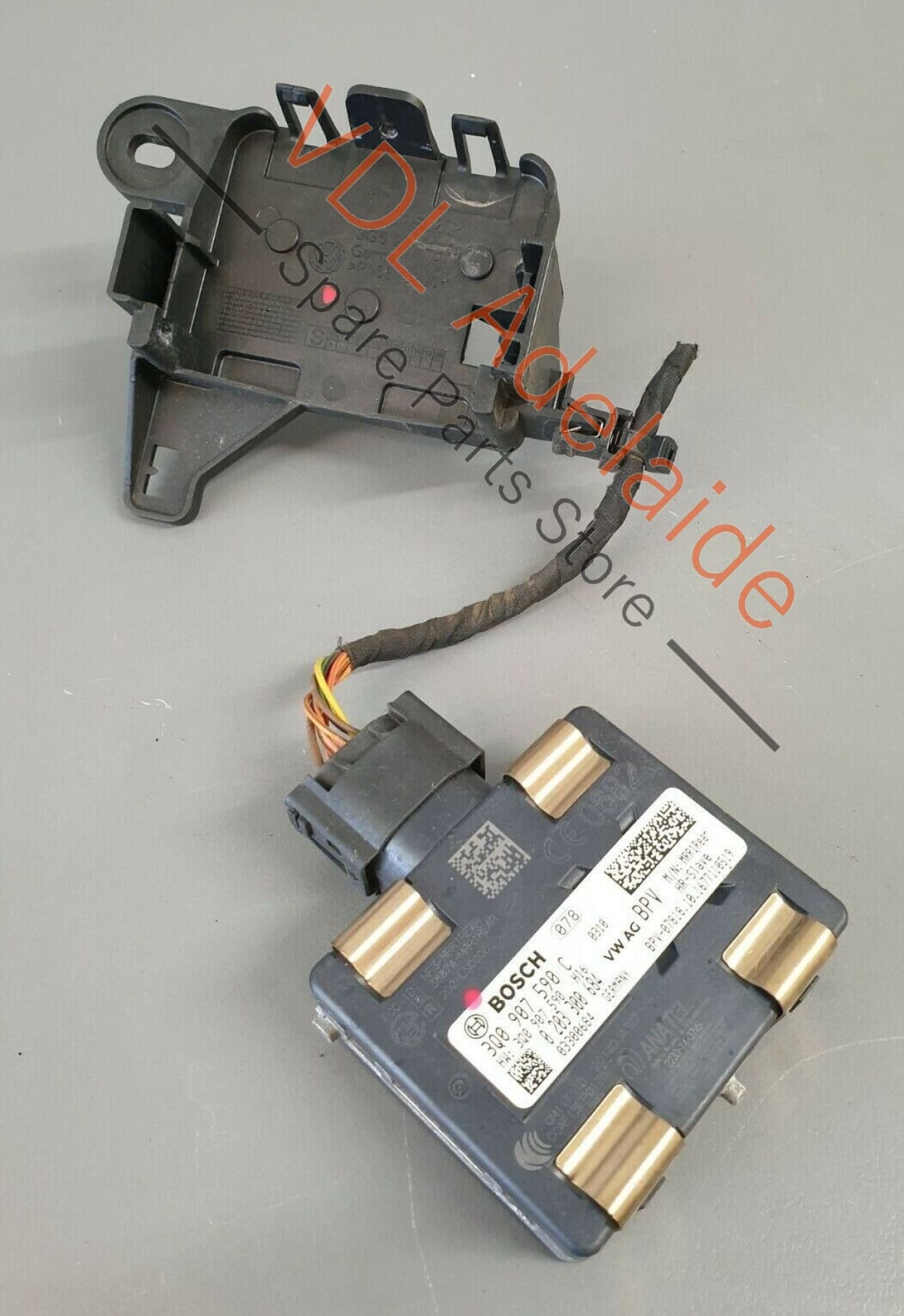 VW Passat R B8 3G Control Unit for Lane Change Assist Slave 3Q0907590C PAT3 3Q0907590C