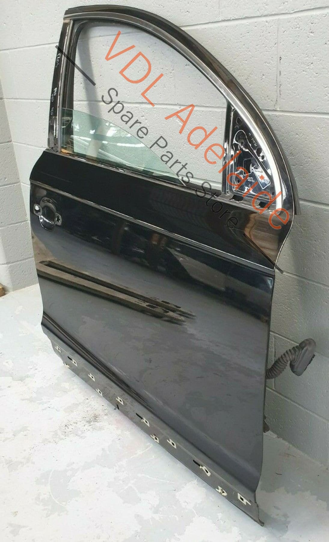 Audi Q7 4L Front Right Door Shell Panel Black ROS 4L0831052A