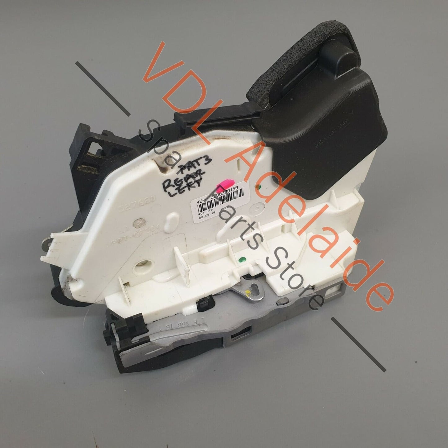 VW Passat R-Line B8 Sedan Rear Left Door Lock Actuator Mechanism PAT3 5E0839015B