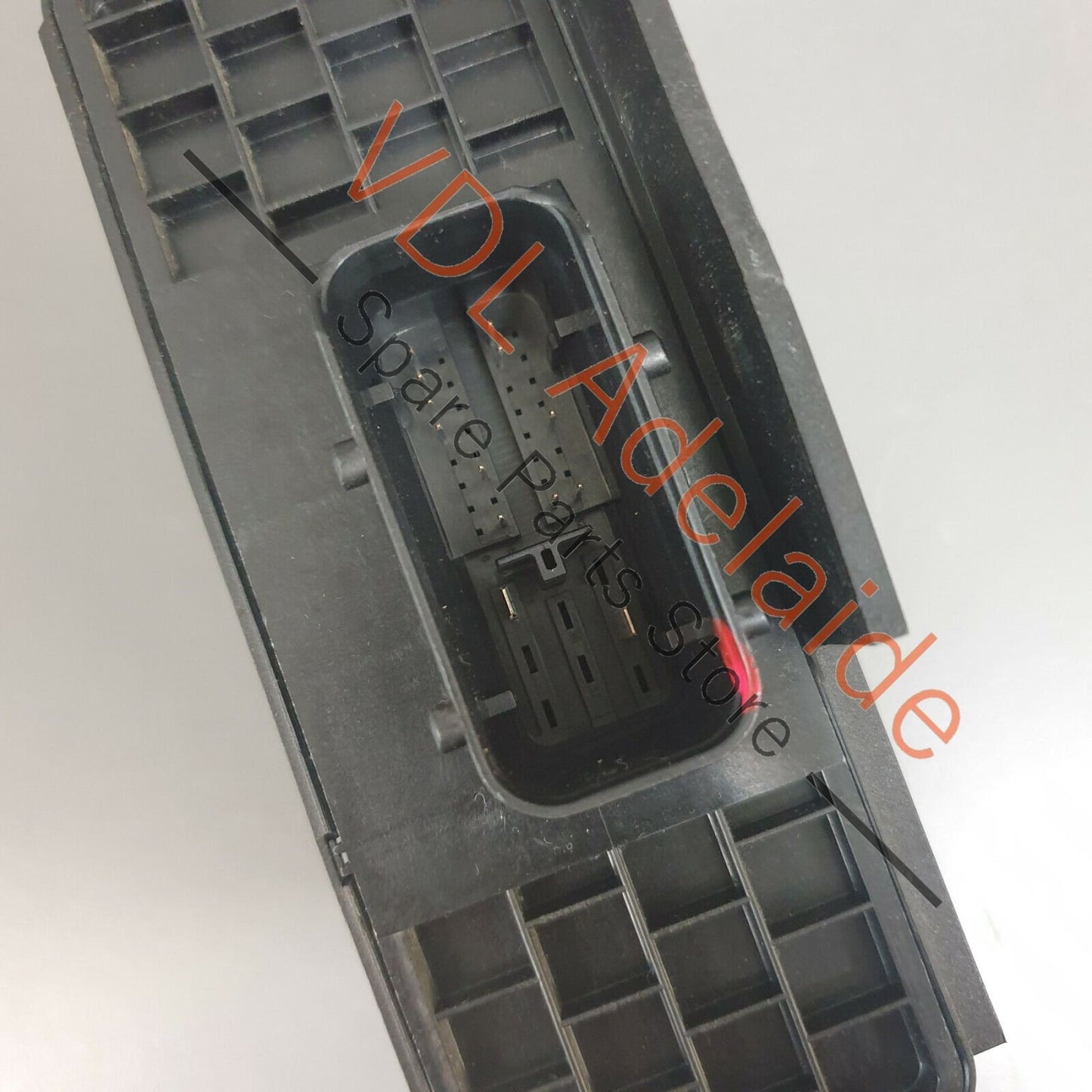 Audi Q7 4L Onboard Power Supply Control Unit 4F0907280B ROS 4F0907280A