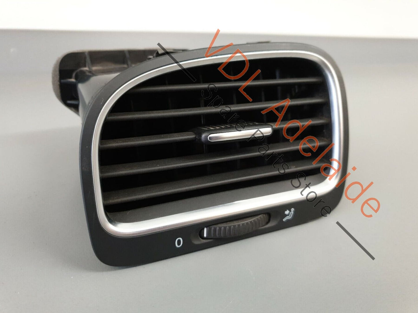 Volkswagen VW Golf Mk6 Left Side Dash Air Vent 5K0819703K LOU