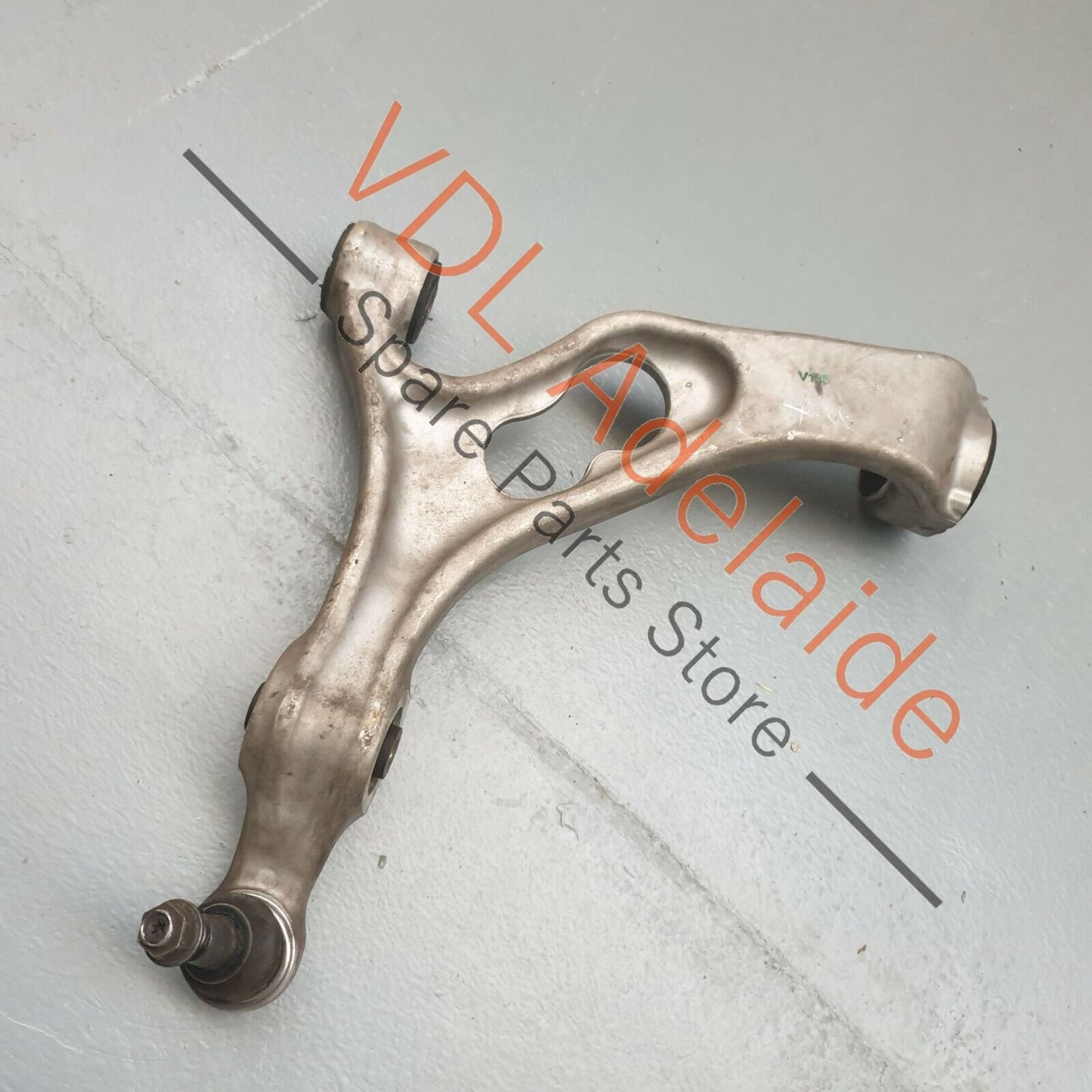 Audi Q7 4L Front Lower Wishbone LCA Control Arm Right RHS 7P0407152E ROS 7P0407152E