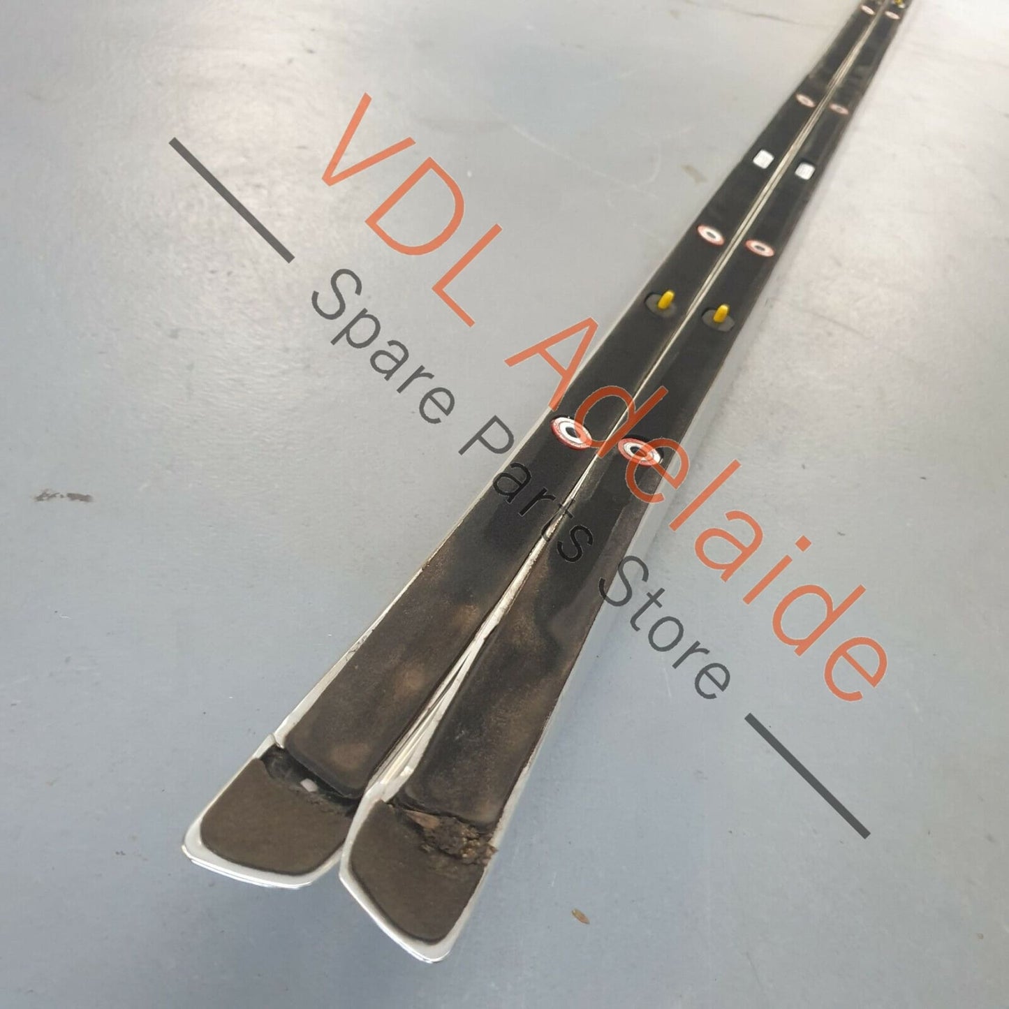 Genuine Audi Q7 4L Pair of Chrome Roof Rails Left and Right 4L0860021Q ROS 4L0860021Q