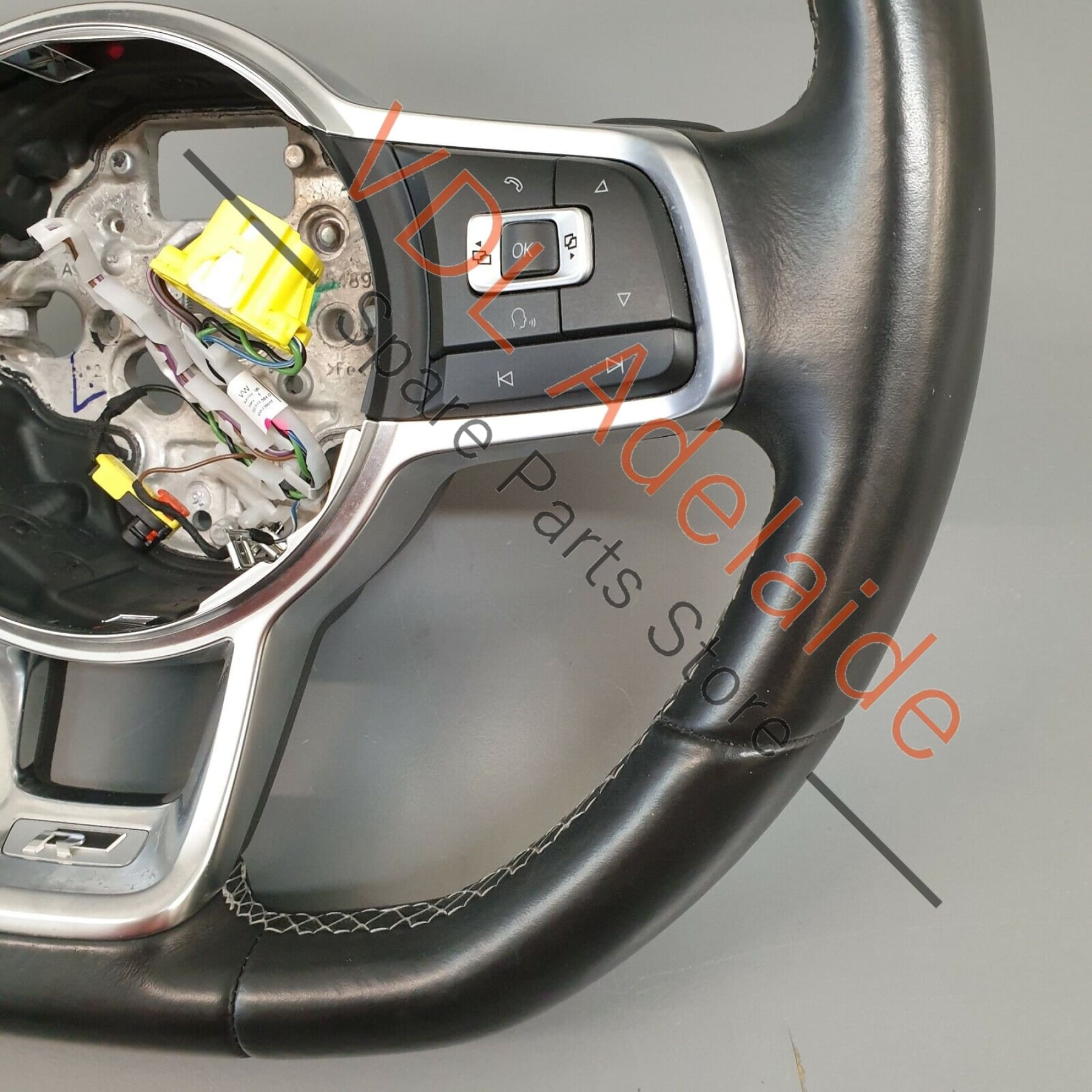VW Passat R-Line B8 3G Flat Bottom Tiptronic Multifunction Steering Wheel PAT3 5G0419091