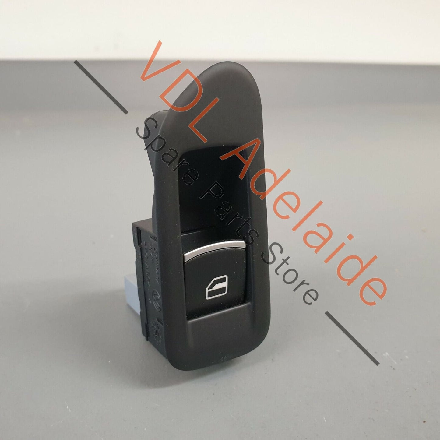 VW Golf GTi Mk6 Rear Right Electric Window Regulator Switch & Trim NOR7