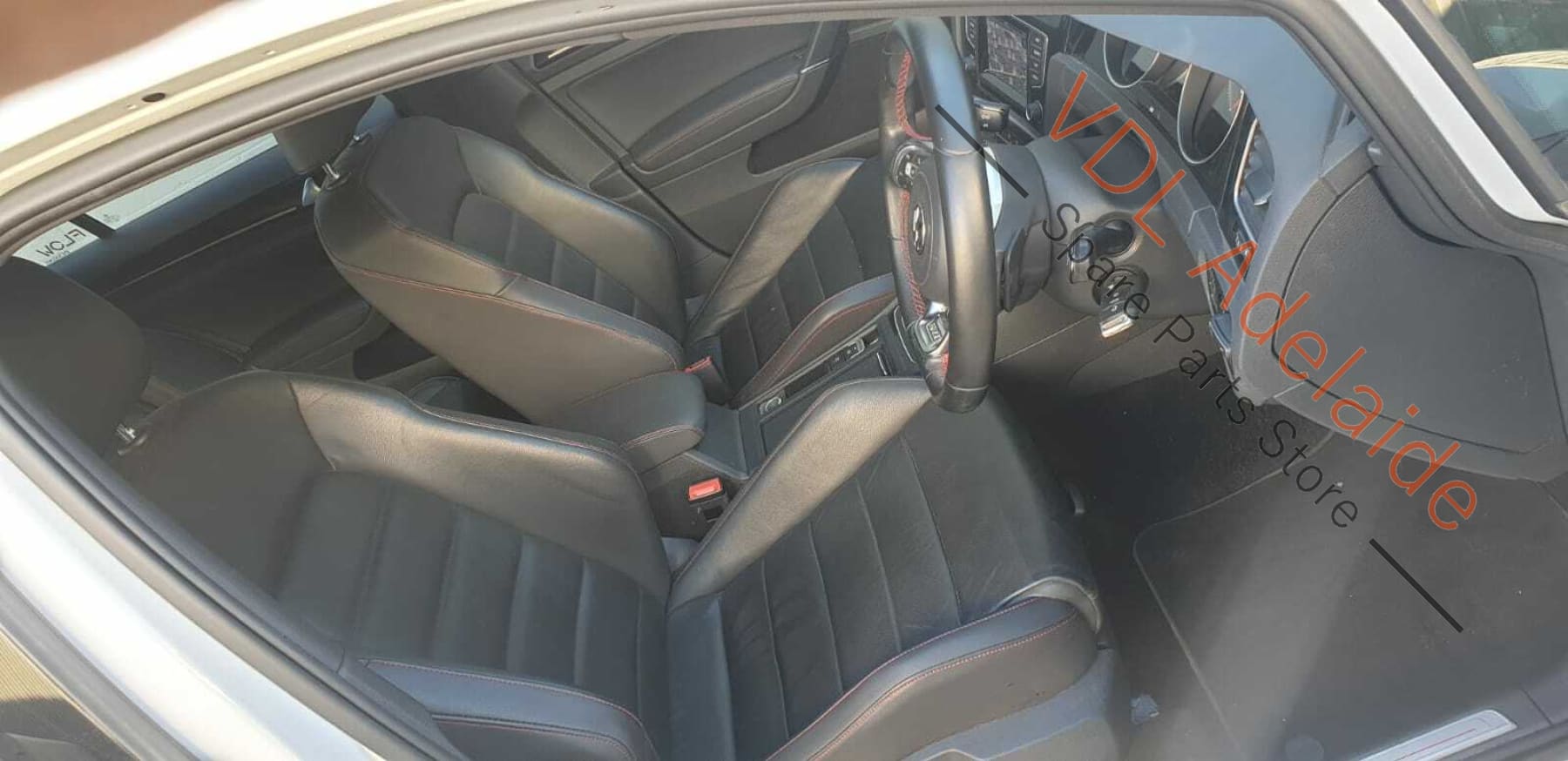 Volkswagen VW Golf Mk7 Rear Back Middle Seatbelt Clasp Buckle Catch Button ARN4 8V0857739