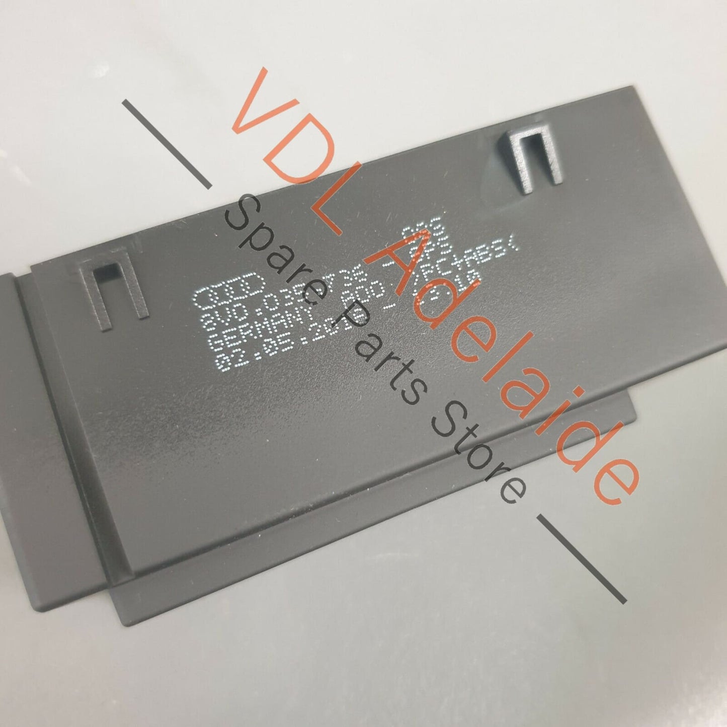 Audi RS3 8V Connection for External Audio Source Aux Port Socket Music Interface