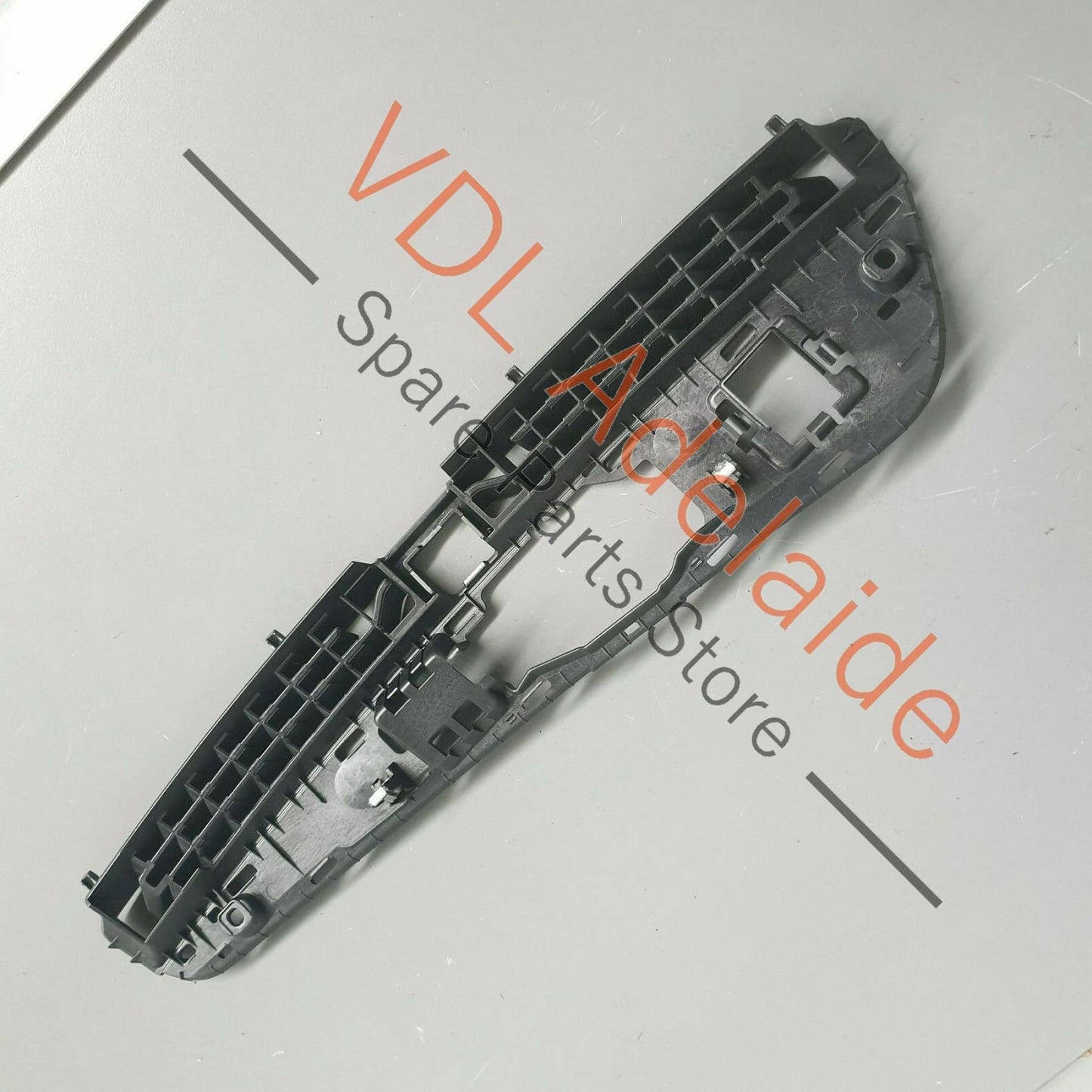 Audi RS3 8V Centre Middle Dash Dashboard Air Vent Trim RHD 8V2819635C