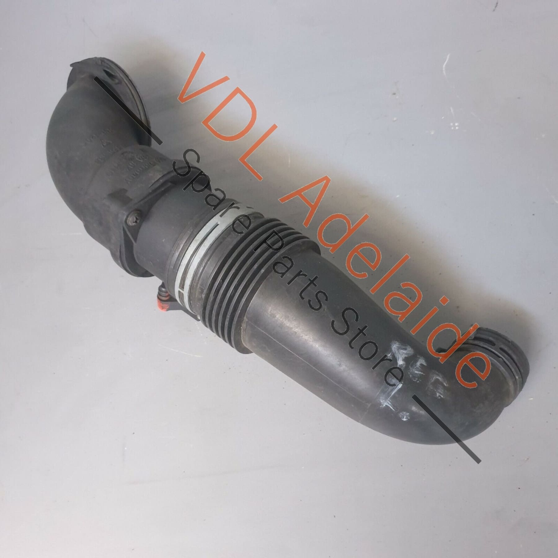 VW Touareg 7L V10 5.0L Left Side LHS Air Mass Meter Filter Intake Pipe Duct Hose 7L0128533