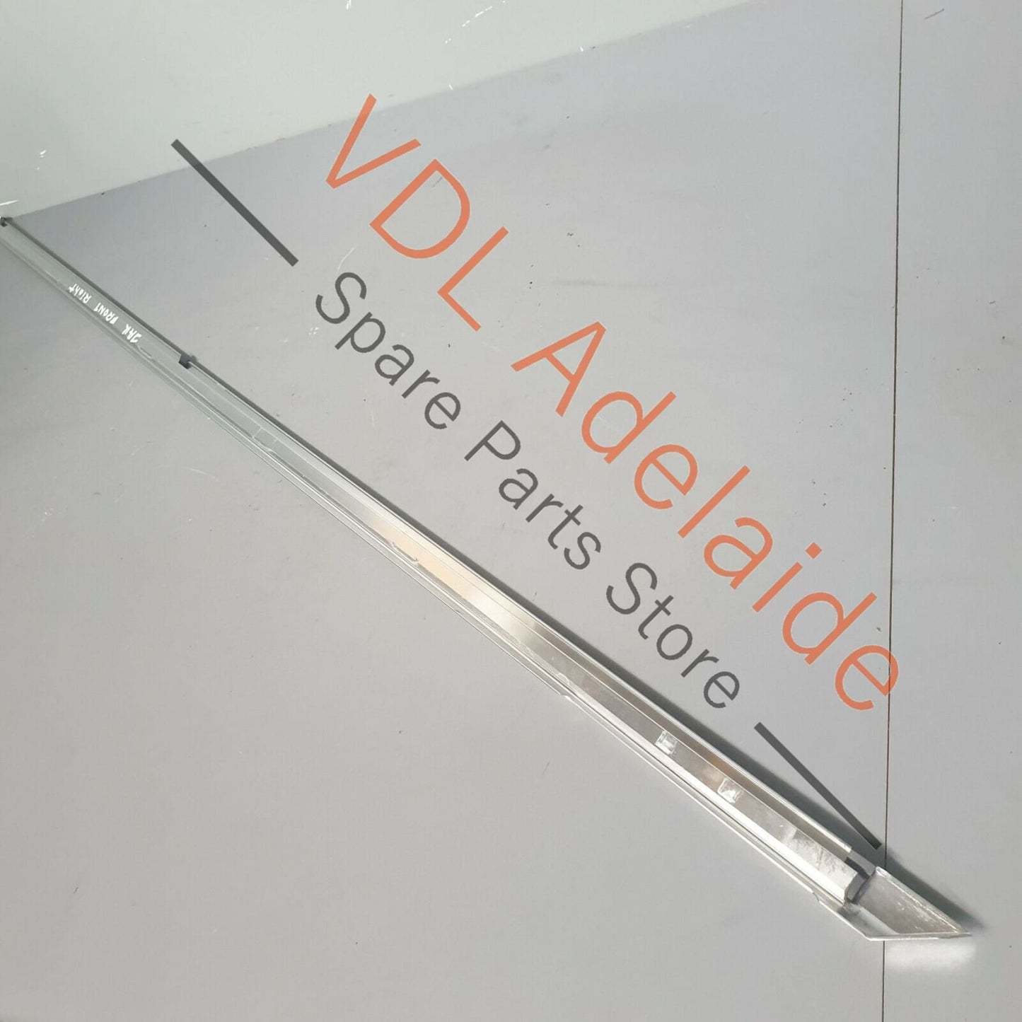 Mercedes W219 CLS Exterior Door Window Moulding Polished Chrome Front Right A21969002807F24