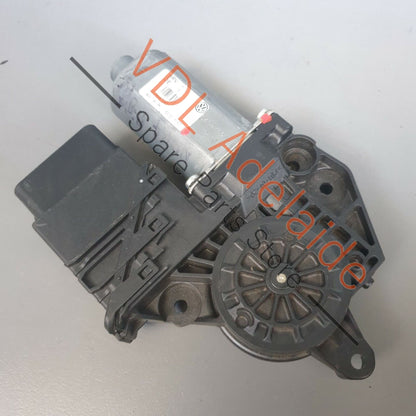 Volkswagen VW Golf Mk6 Rear Right Window Regulator Motor 5K0959704D