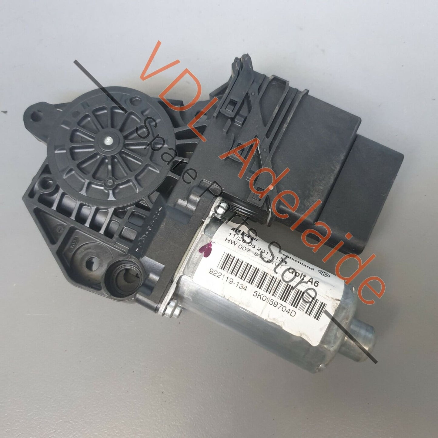 Volkswagen Golf MK6 Window Regulator Motor Rear Right 5K0959704D