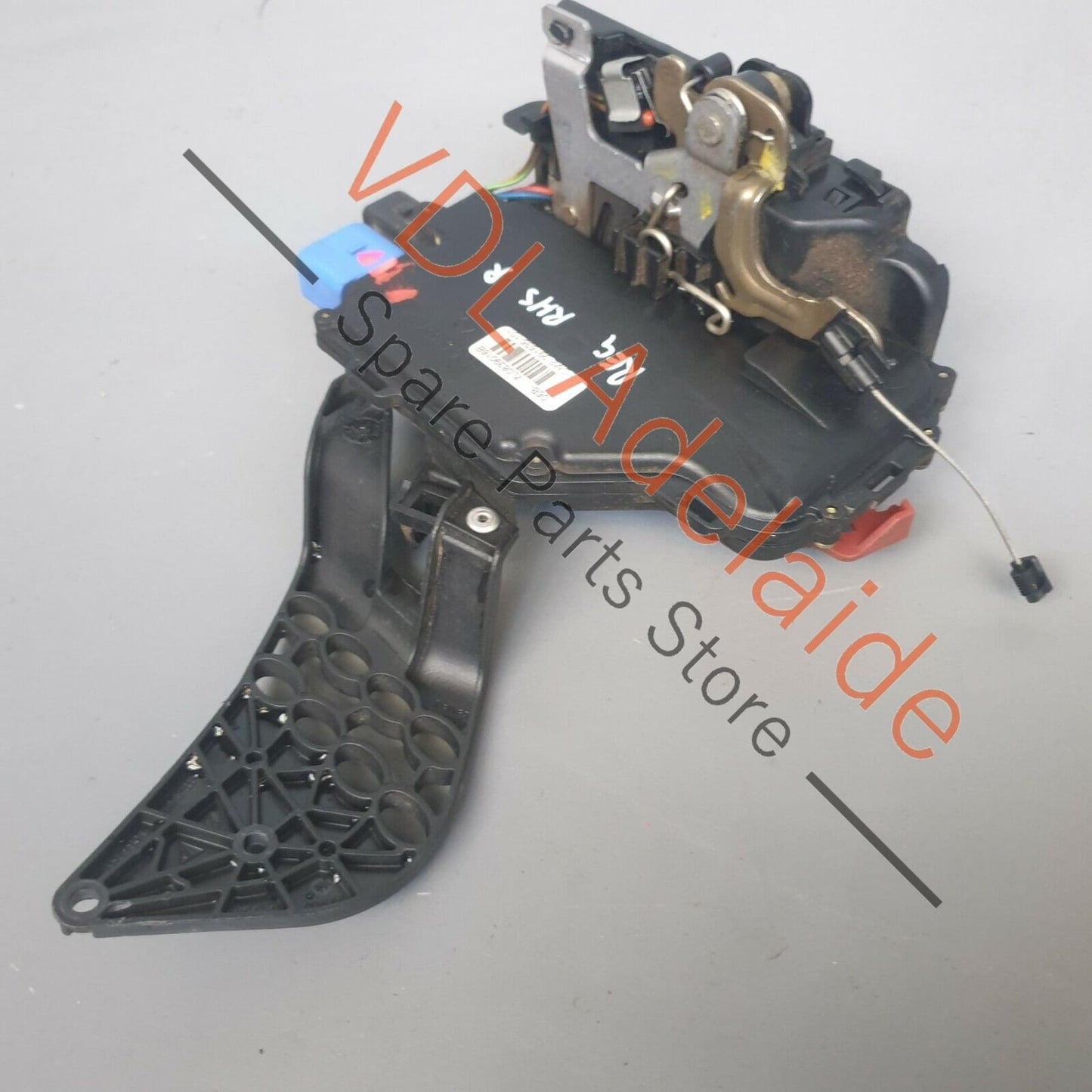 Volkswagen Touareg 7L Right Rear Door Lock Mechanism 7L0839016F KESSY 7L0839016F