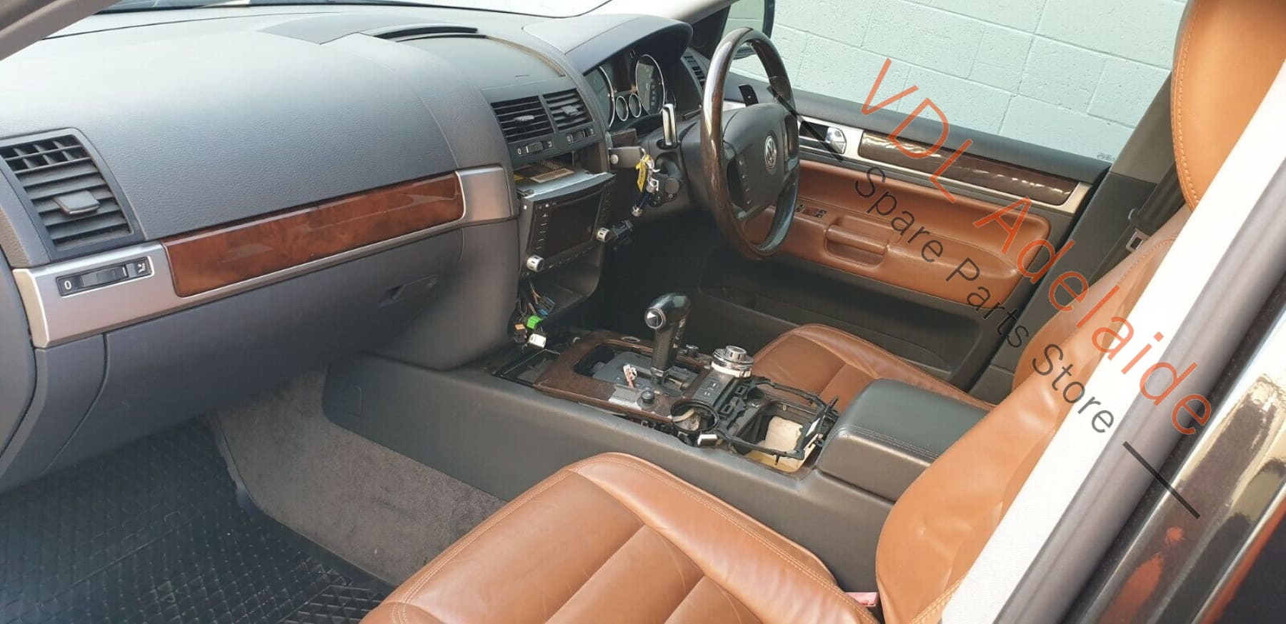 Volkswagen Touareg 7L Front Right Door Lock for KESSY RHD 3D2837016K