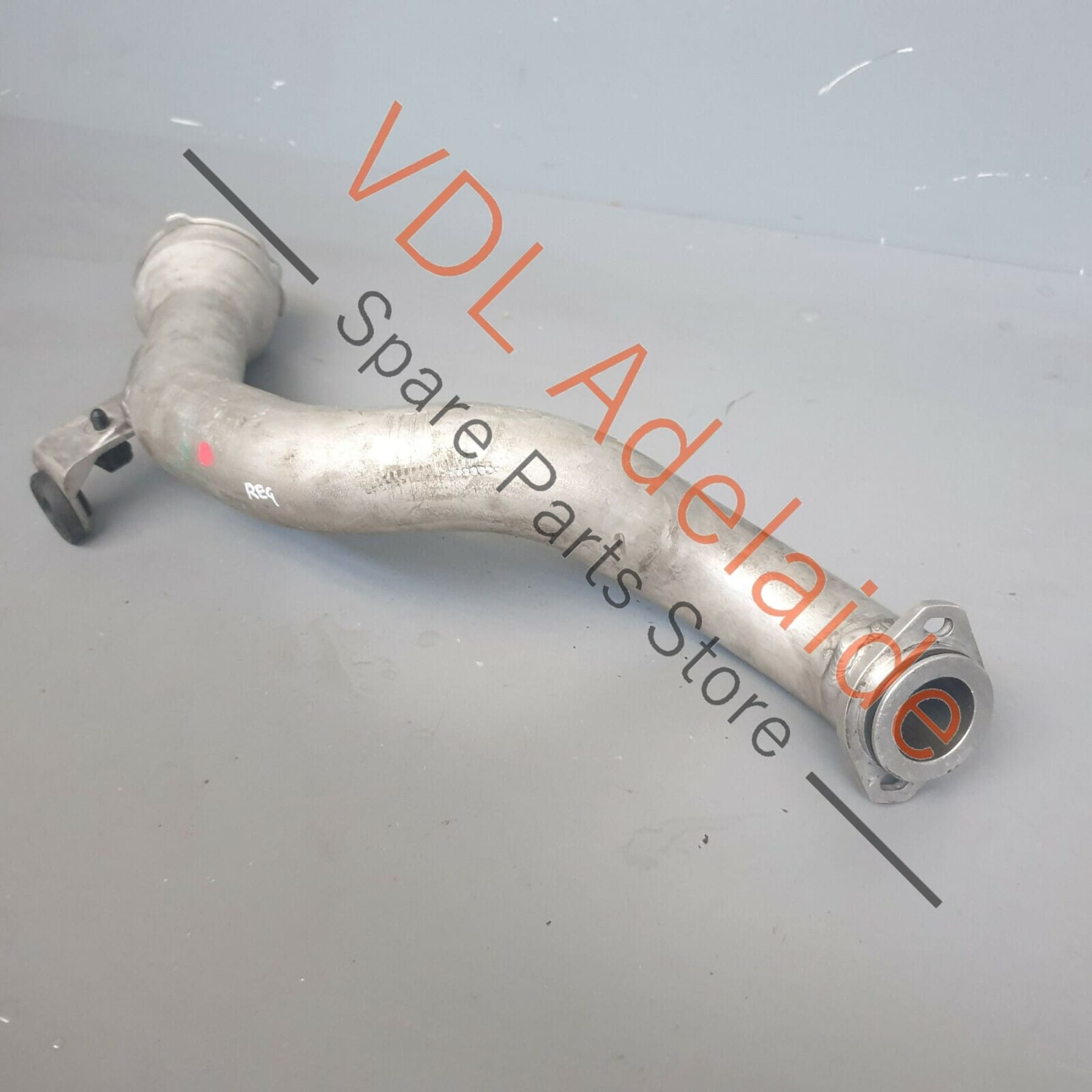 Volkswagen Touareg 7L Left Side Upper Intercooler to Turbo Hose Pipe Aluminium 7L6145941D