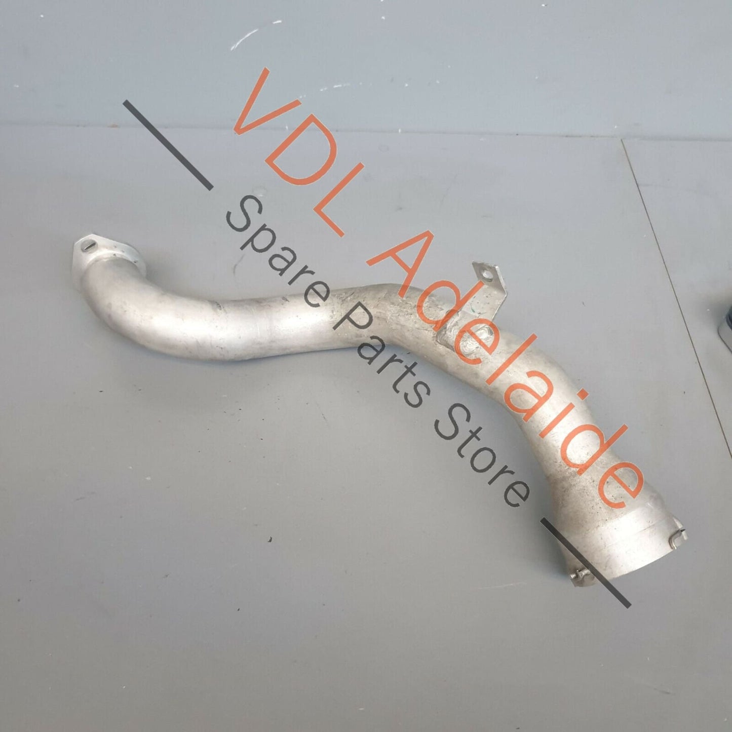 Volkswagen Touareg 7L Right Side Upper Intercooler to Turbo Hose Pipe Aluminium 7L6145942B