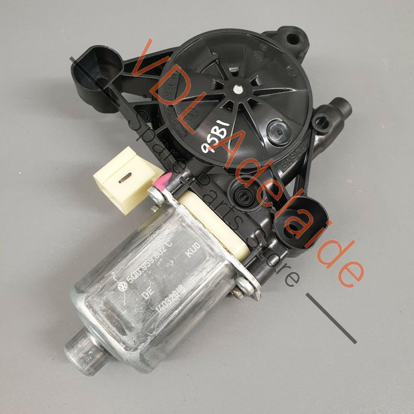 Porsche Macan 95B Power Window Regulator Motor Front Right 5Q0959802B 5Q0959802B