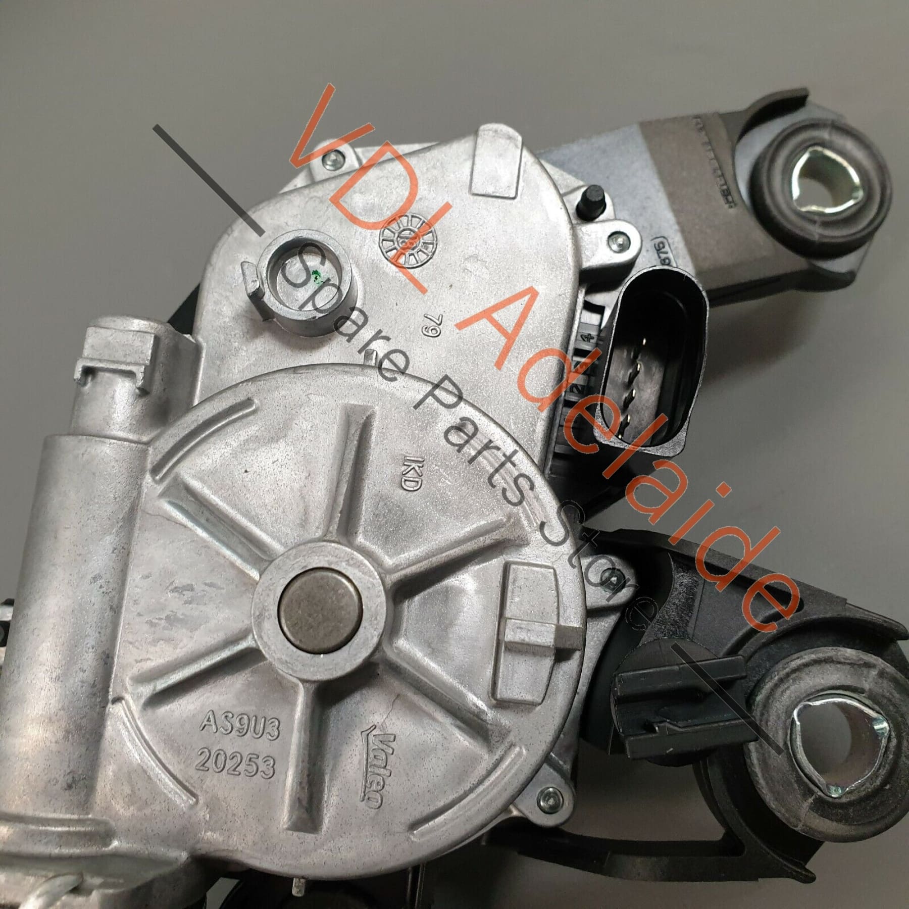 Porsche Macan 95B Rear Windscreen Wiper Motor 95B955711