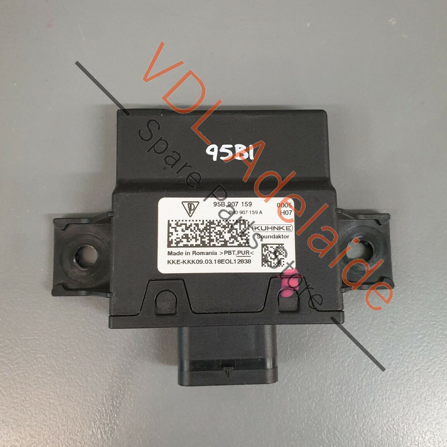 Porsche Macan 95B Control Unit for Impulse Sender Engine Sound System 95B907159